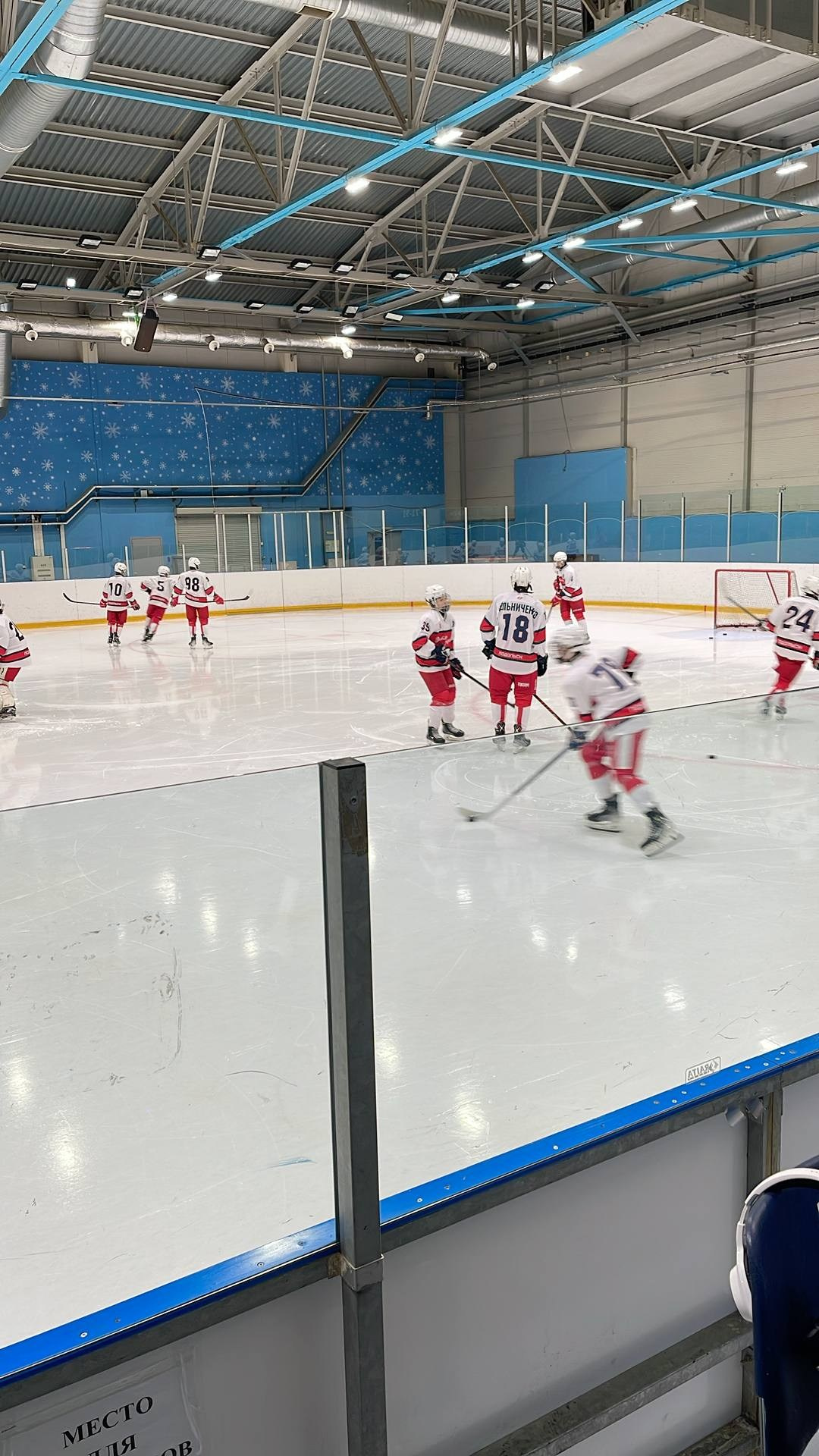 BACKSTAGE GALLERY. «MAK FLAME»