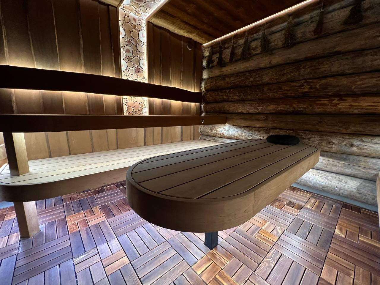 Парная в Газпроме: от уникального проекта и смелого сочетания несочетаемого — до точного расчёта каждого узла и скрупулёзной реализации. SaunaTopMasters