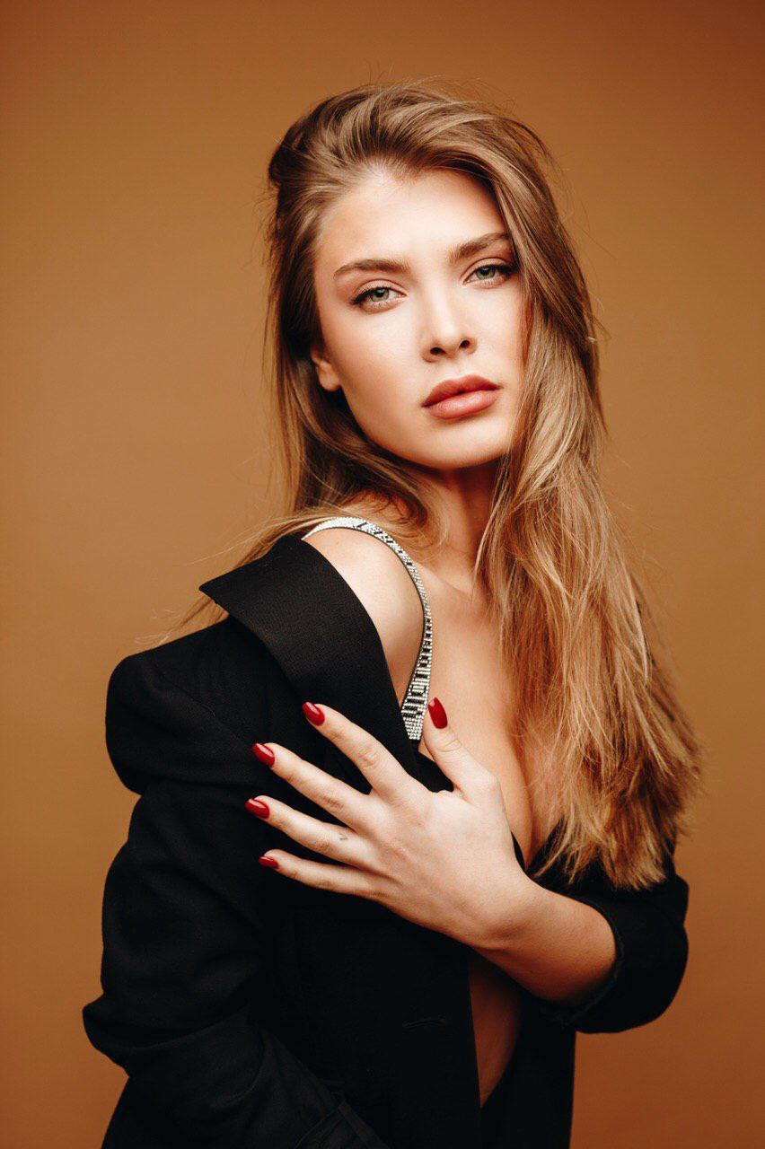 2. Make-up & Hairstylist в Санкт-Петербурге Яна Левачина