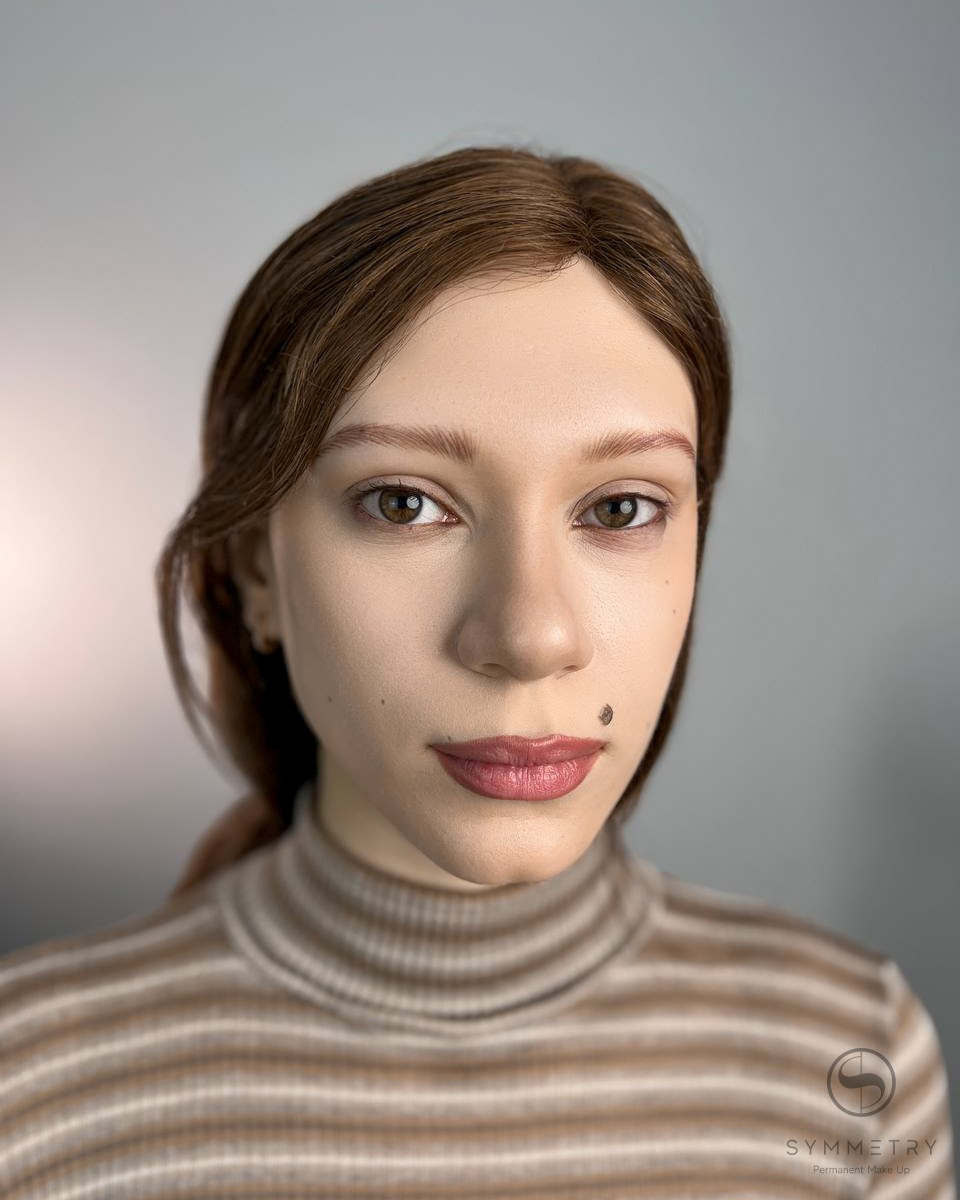 Оксана. Студия перманентного макияжа, косметологии и массажа SYMMETRY в Москве, м. Киевская