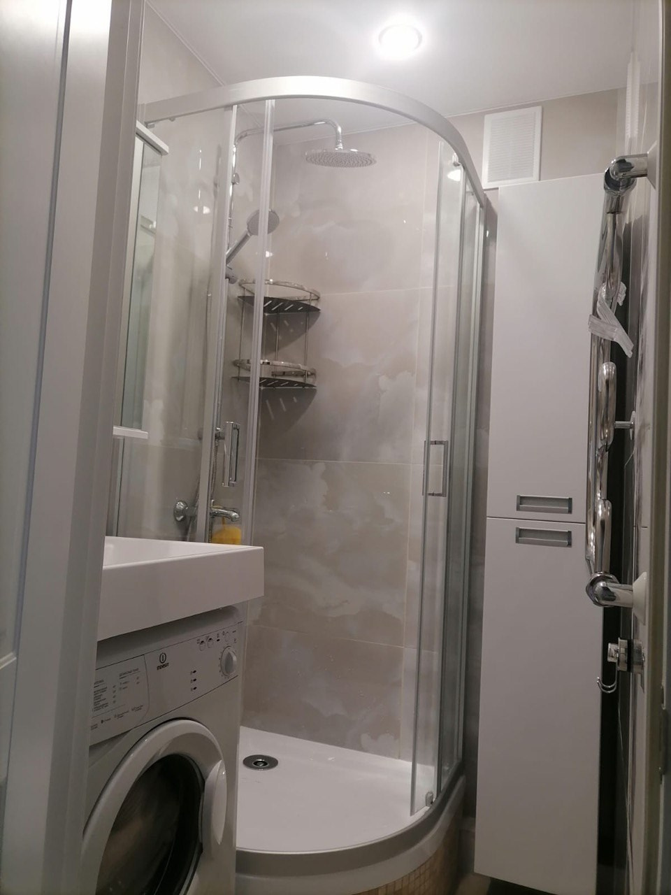 Ванная комната (ул. Хусаина Мавлютова д. 17). Ремонт санузла, туалета, ванной под ключ в Казани. Укладка плитки