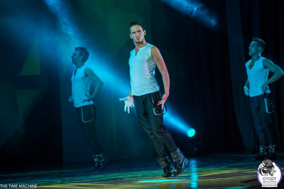 Концерт. Фотограф для маркетплейсов Михаил Бове