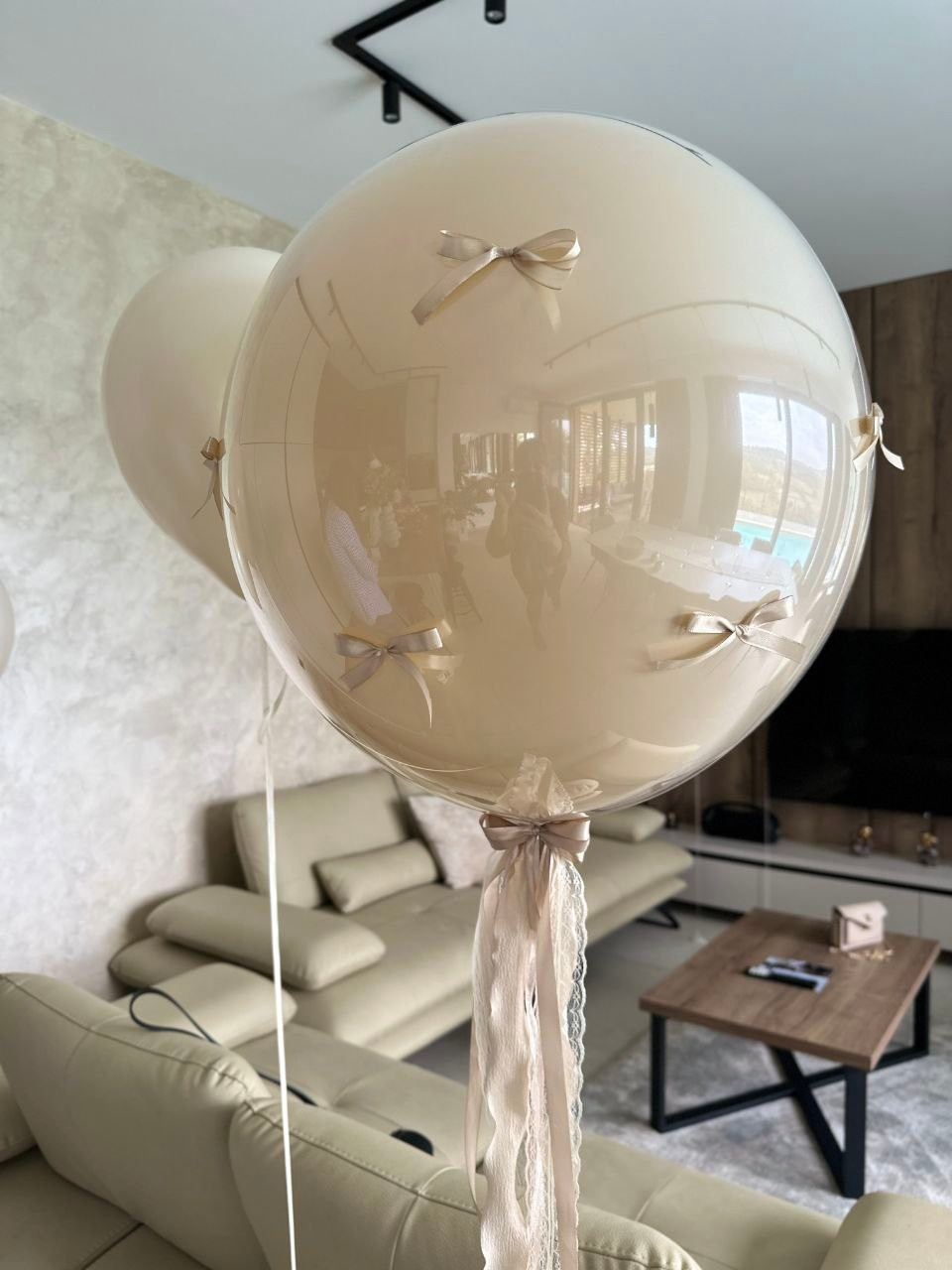 Dovojacko Vece. Balone sa helijimom. Dekoracije balone. Dostava balone. Grad Novi Sad