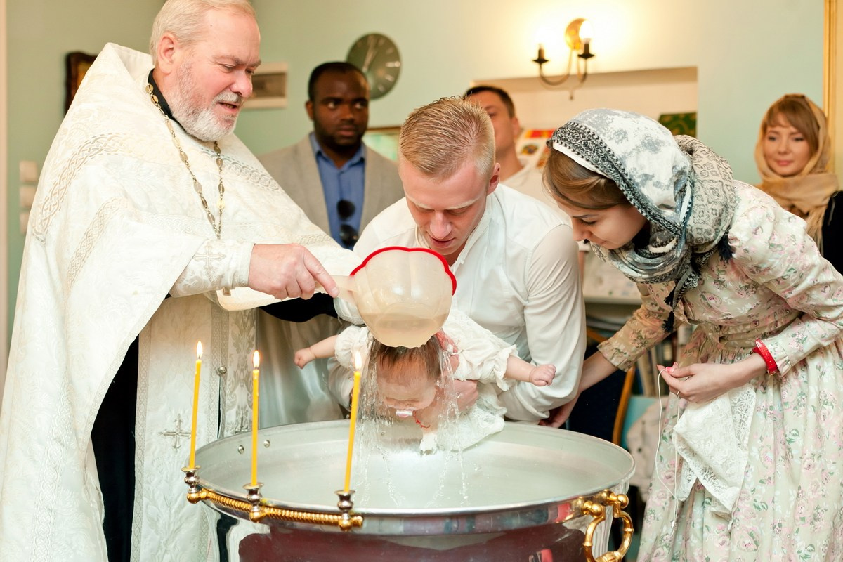 Крещение Свято-Троицкий Храм. г. Всеволожск. Фотограф на крещение в Санкт Петербурге
