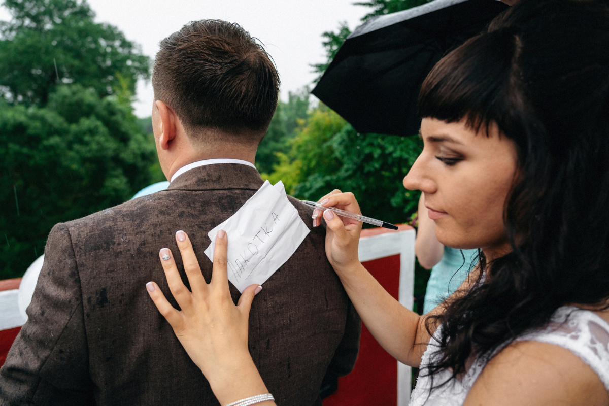 Under The Rain. Andrei Bortnikau photographer in Tbilisi, Georgia