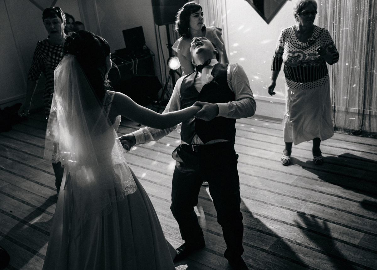 Under The Rain. Andrei Bortnikau photographer in Tbilisi, Georgia