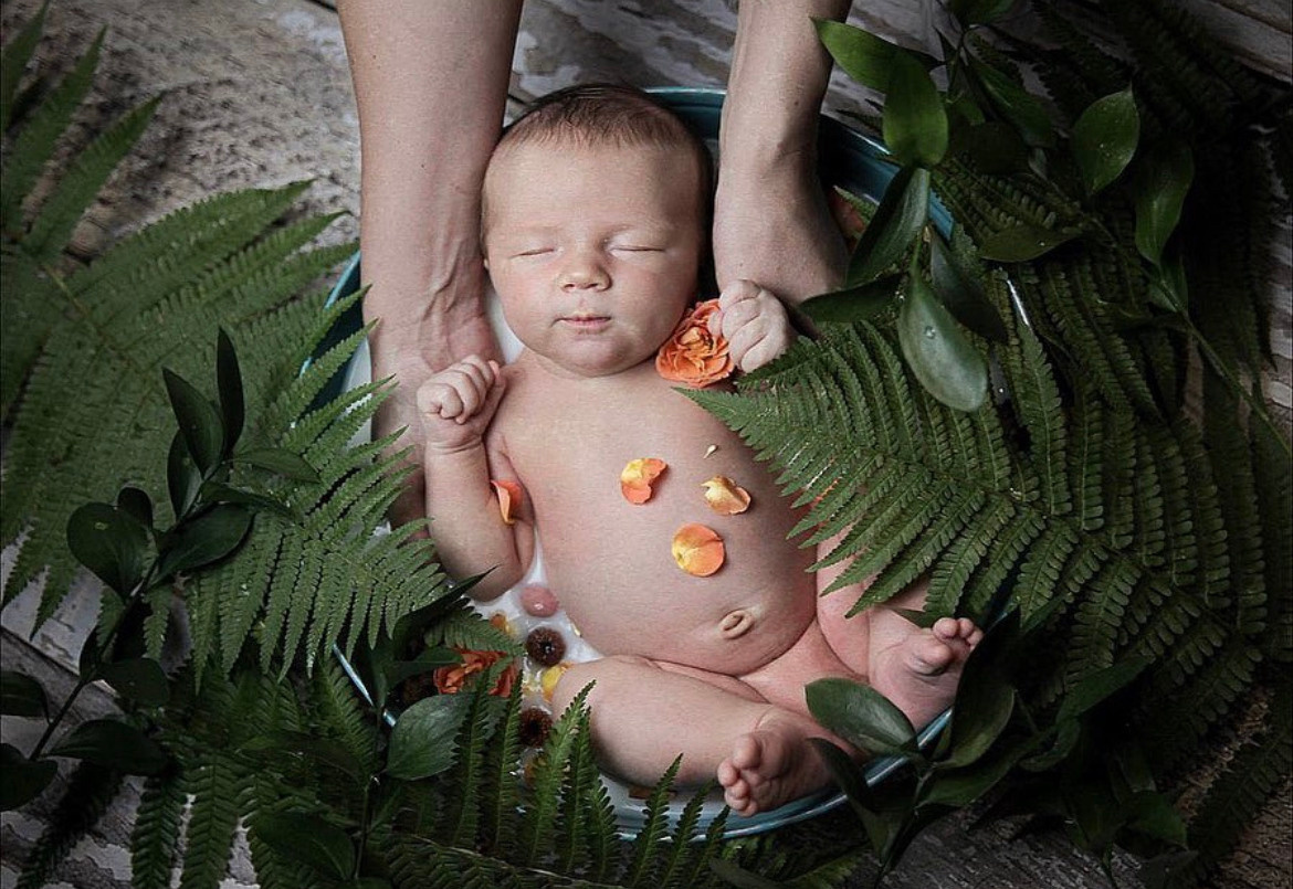 НОВОРОЖДЕННЫЕ до месяца. Мишугина Ольга Фотограф новорожденных, семейный и детский фотограф