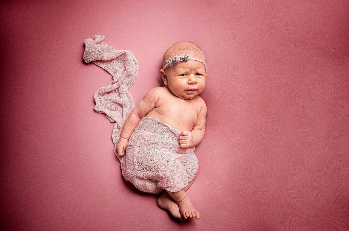 НОВОРОЖДЕННЫЕ до месяца. Мишугина Ольга Фотограф новорожденных, семейный и детский фотограф