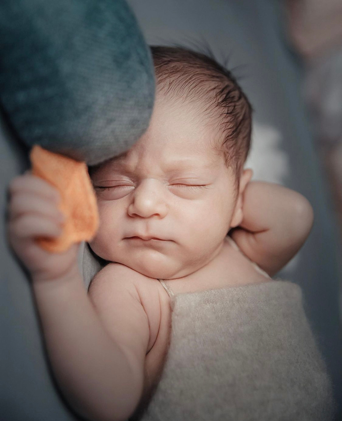 НОВОРОЖДЕННЫЕ до месяца. Мишугина Ольга Фотограф новорожденных, семейный и детский фотограф