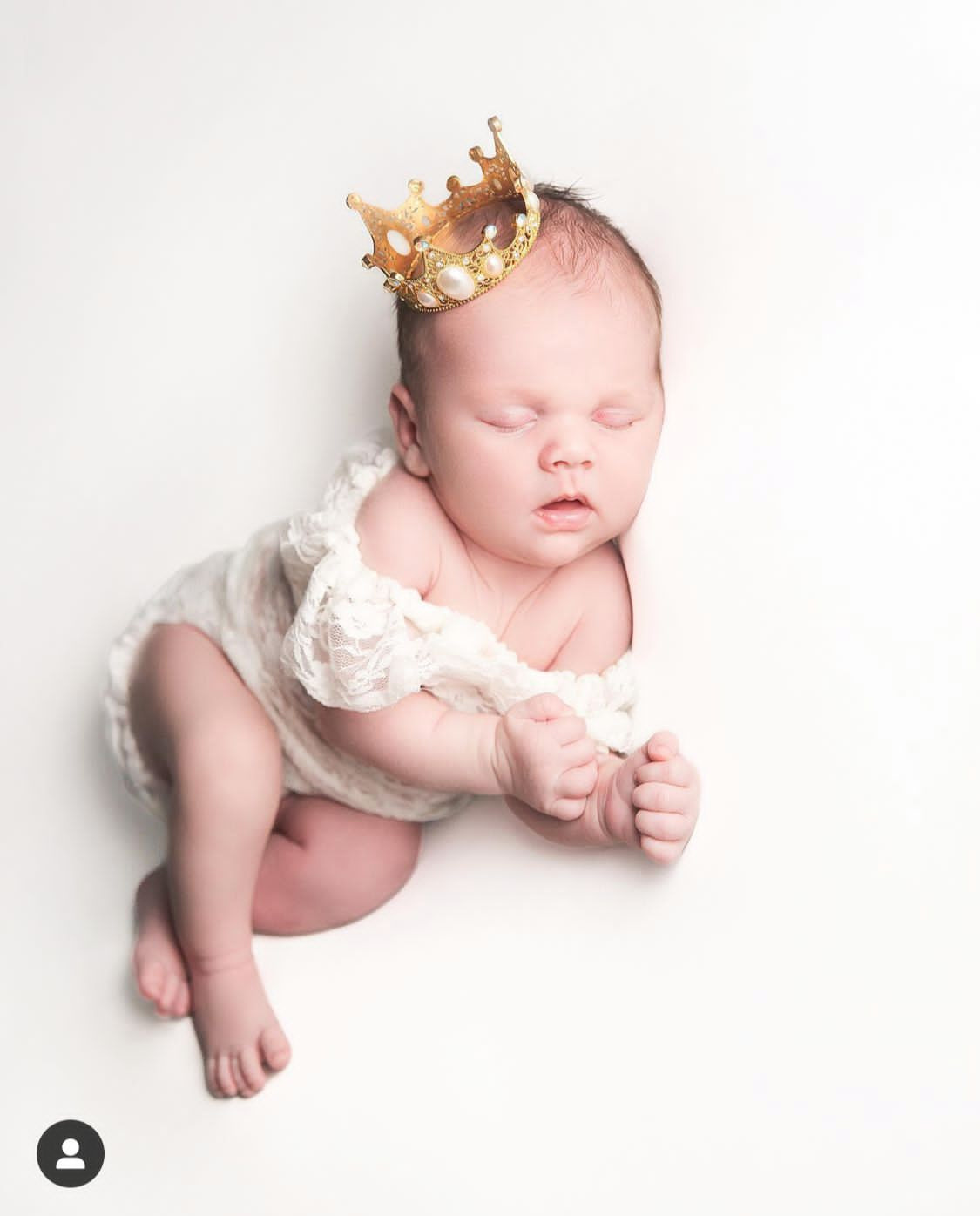 НОВОРОЖДЕННЫЕ до месяца. Мишугина Ольга Фотограф новорожденных, семейный и детский фотограф