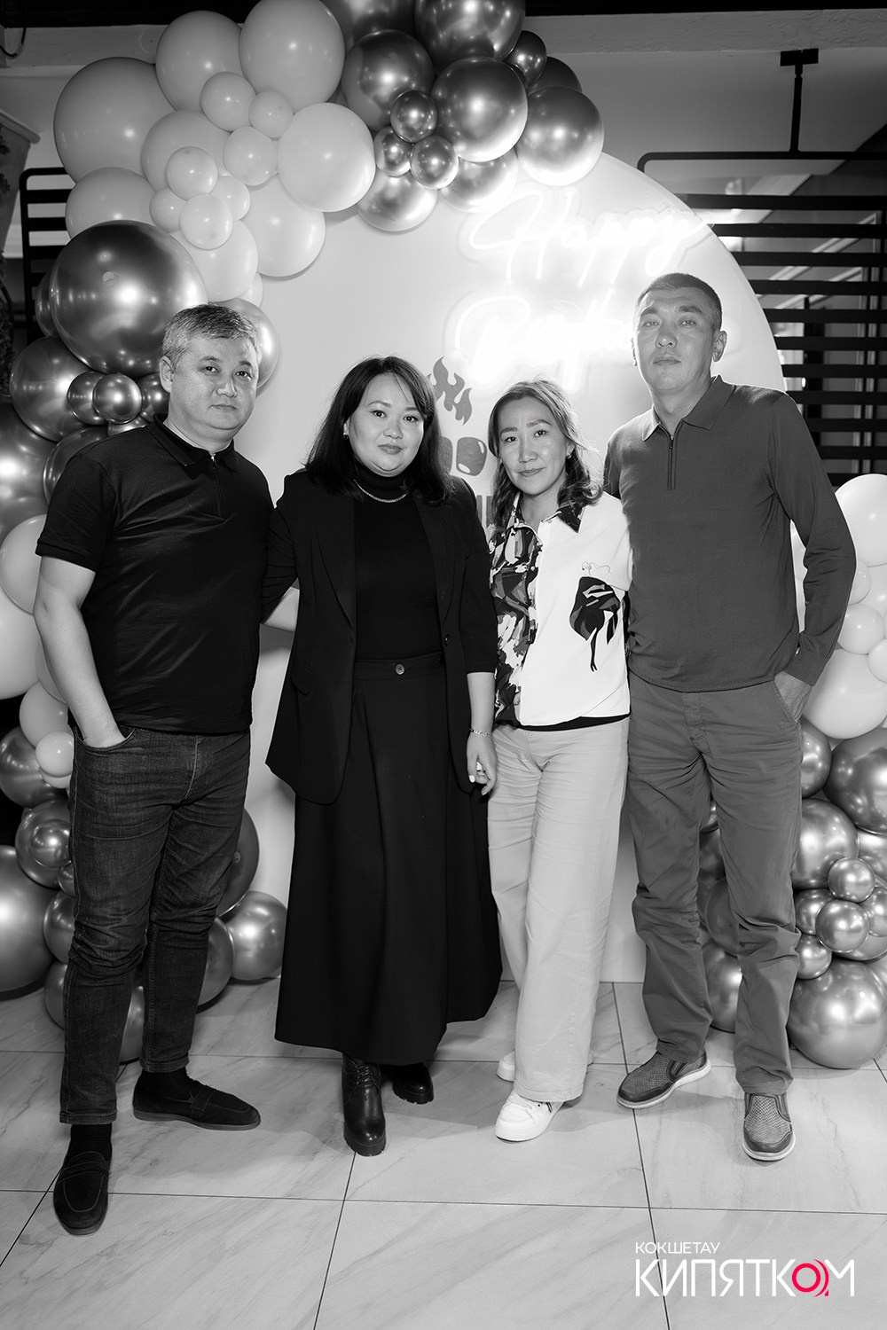 ШАШЛЫЧНЫЙ ДВОР. КИПЯТКОМ КОКШЕТАУ