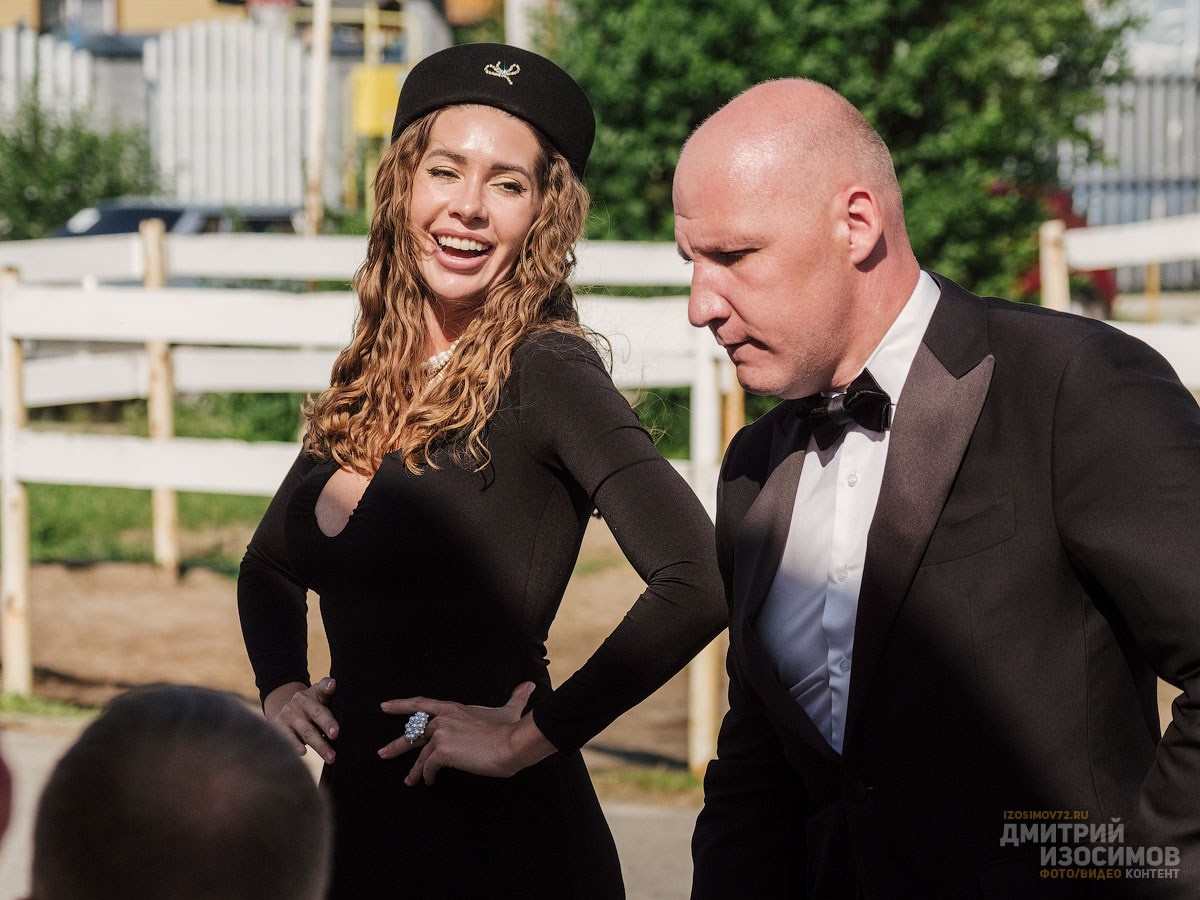 Скачки фаворитов 2024