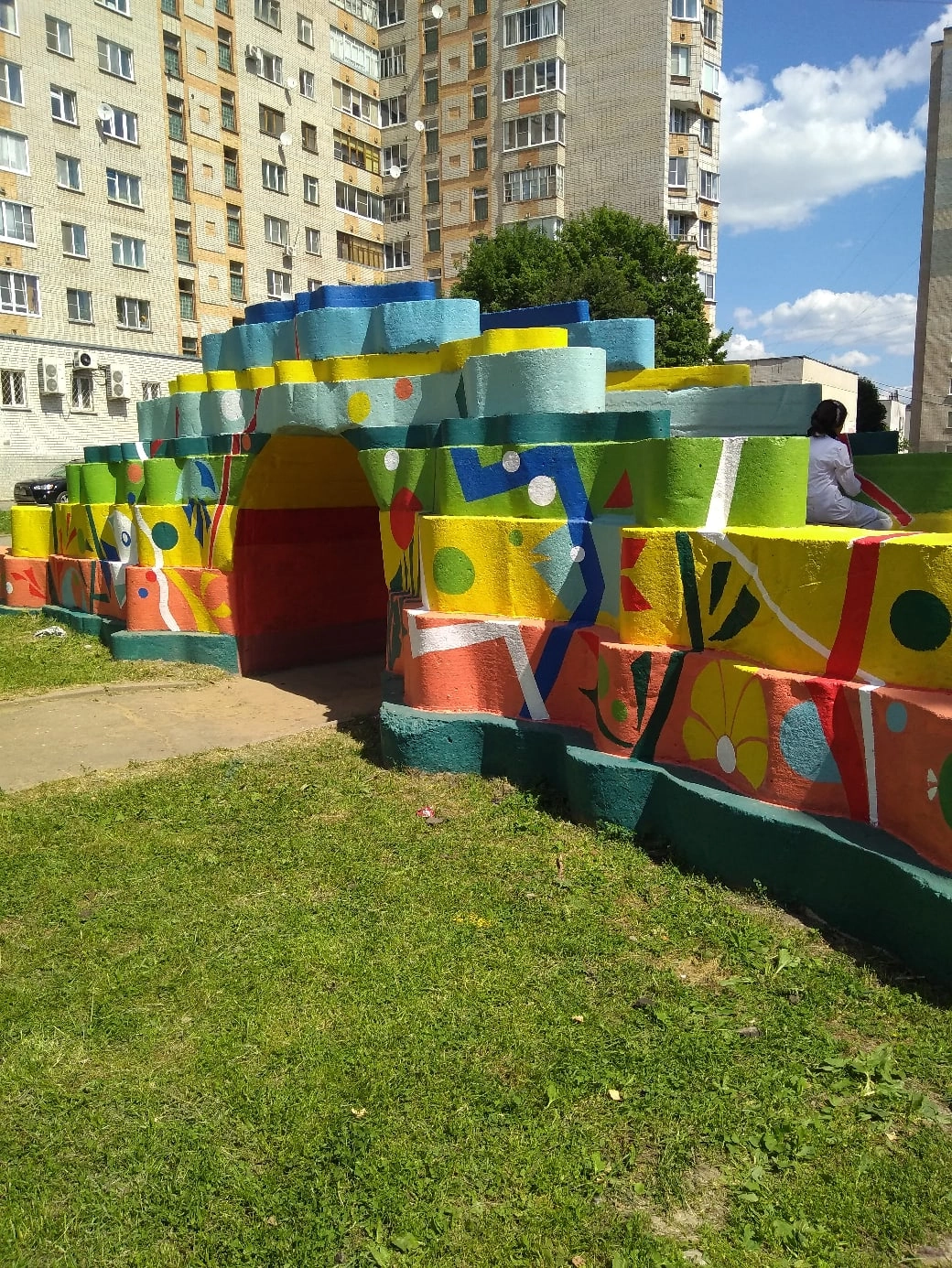 Мозаика. Художник кино и телевидения по костюмам Есинская Алёна Дмитриевна