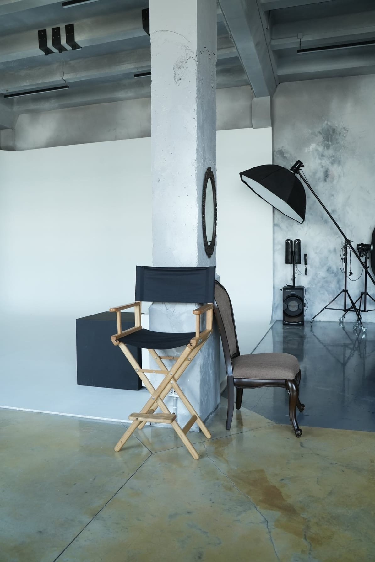 Студия Мун зал Лофт, 1800 руб. в час. Классный фотограф Красноярска Васильева Ирина