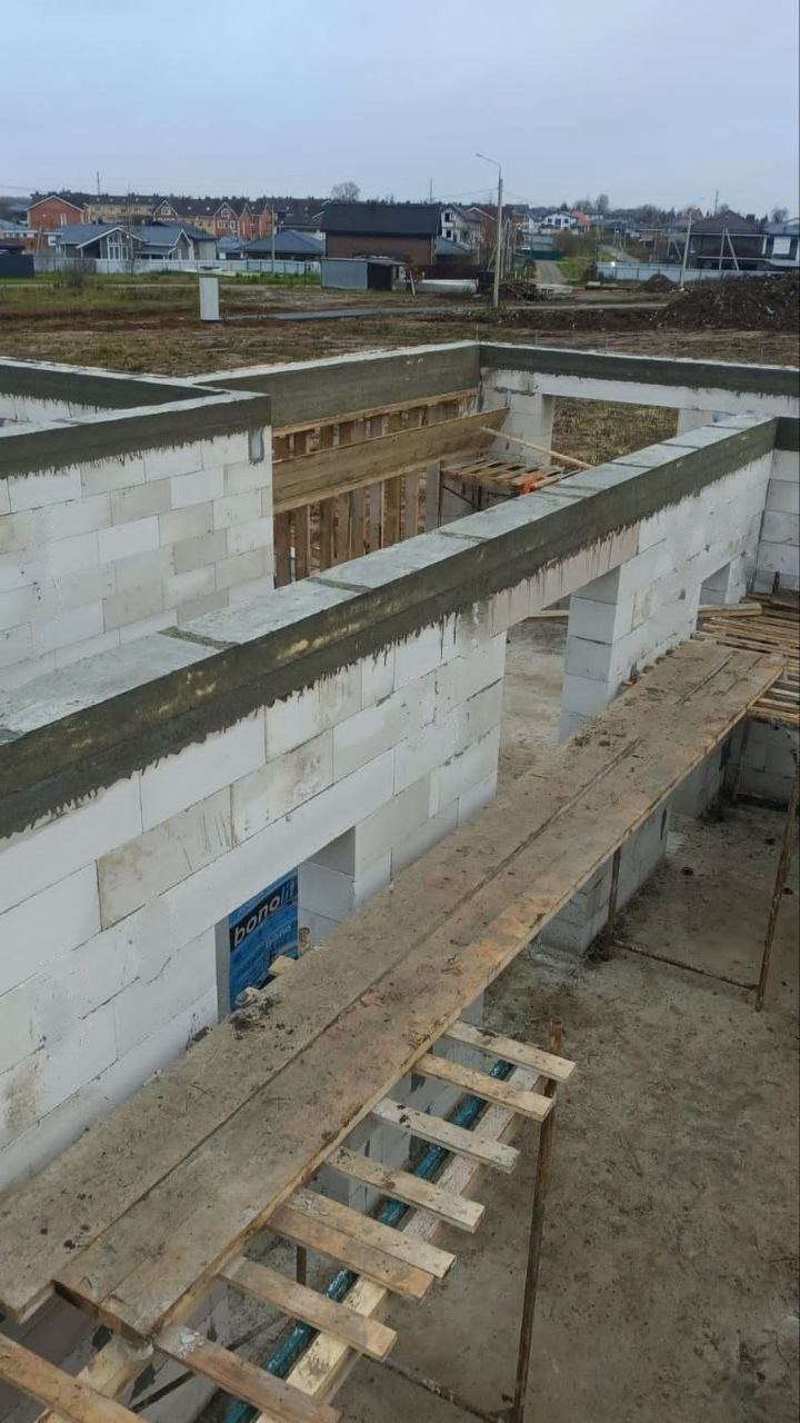 Устройство армопояса на стенах объекта МД-009 в Красногорском районе