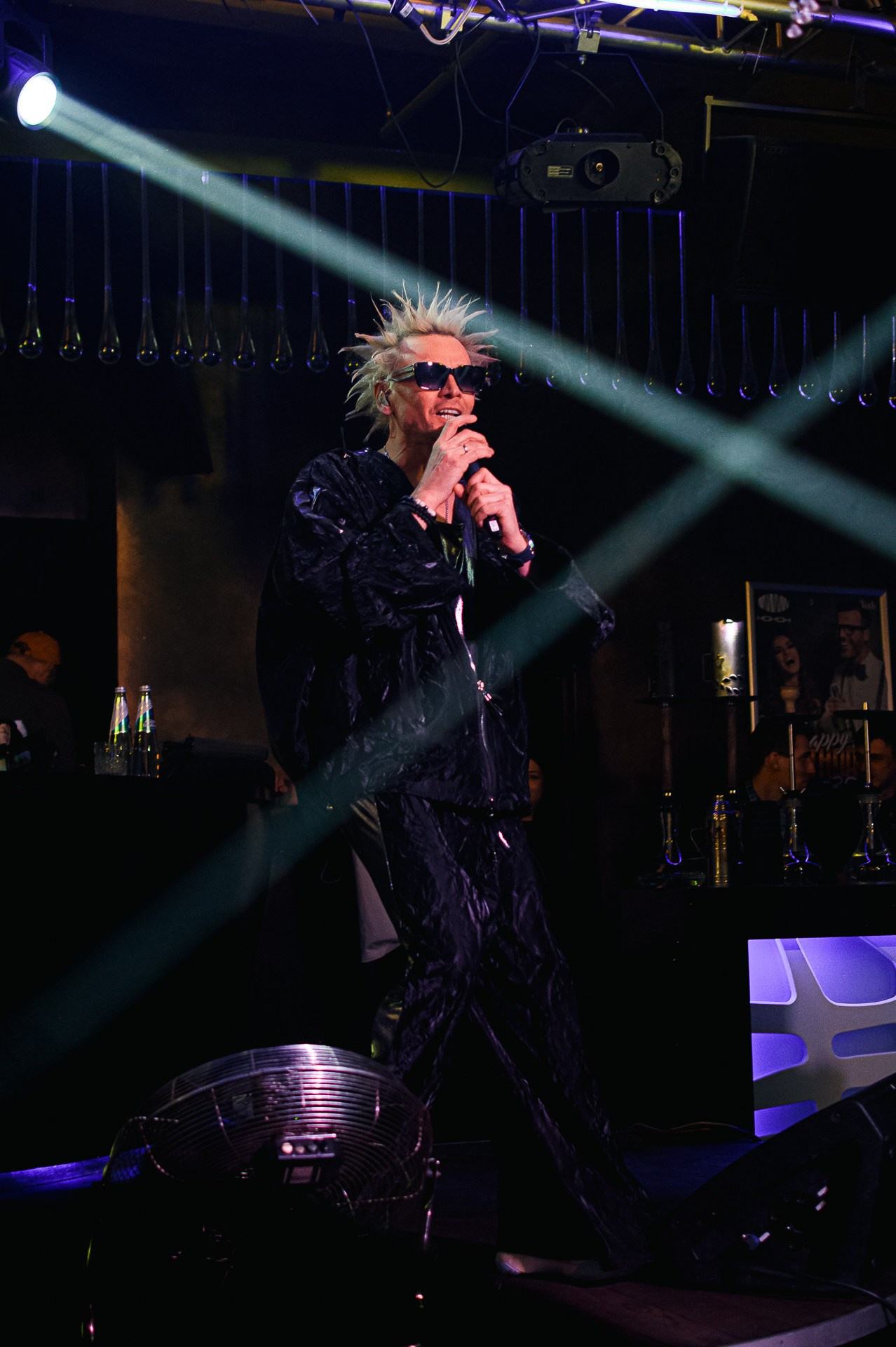 Репортажа съемка в ночном клубе. Ларина Иванна фотограф в Донецке