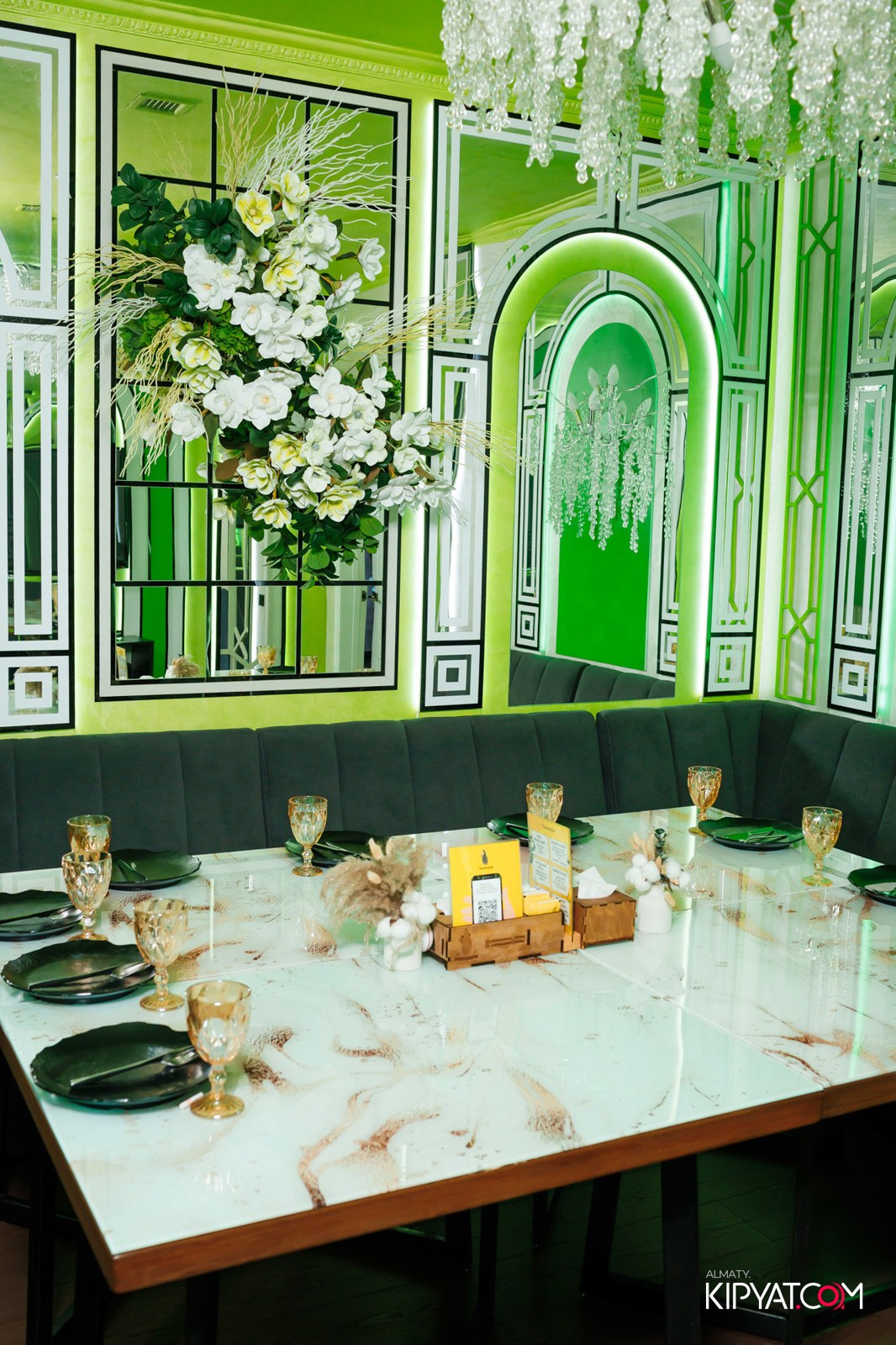 УХО И МЕДВЕДЬ НА ГАГАРИНА. КИПЯТКОМ АЛМАТЫ!