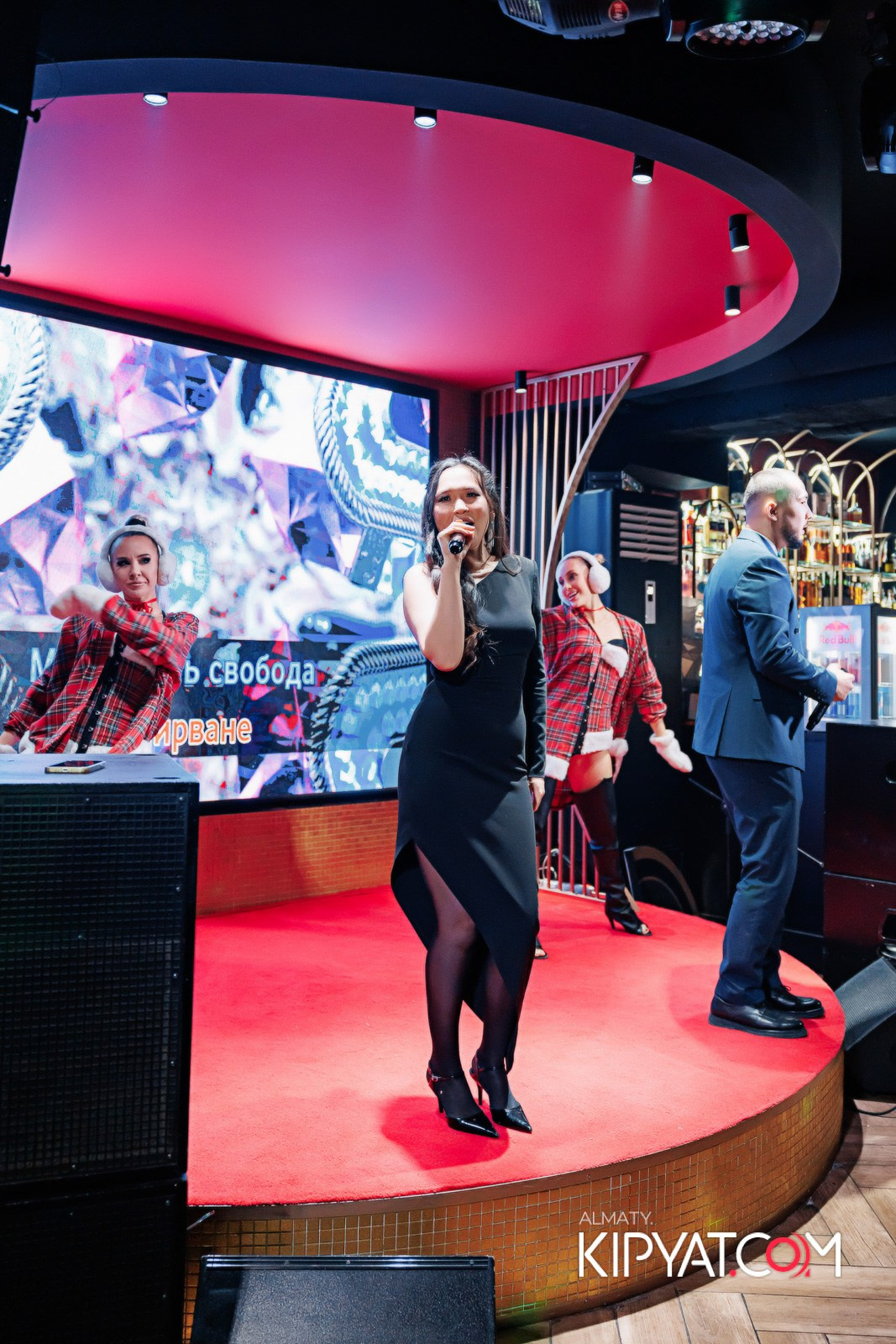 ЗАЯ, НА БИС. КИПЯТКОМ АЛМАТЫ!