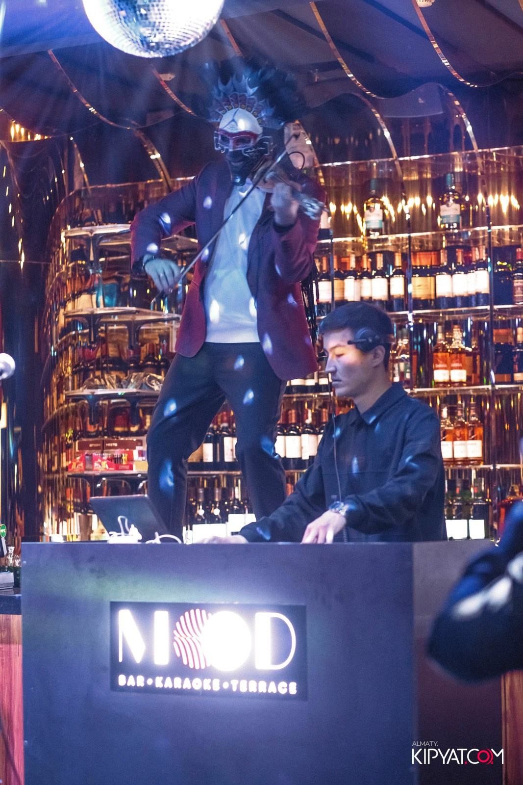 MOOD KARAOKE & TERRACE. КИПЯТКОМ АЛМАТЫ!