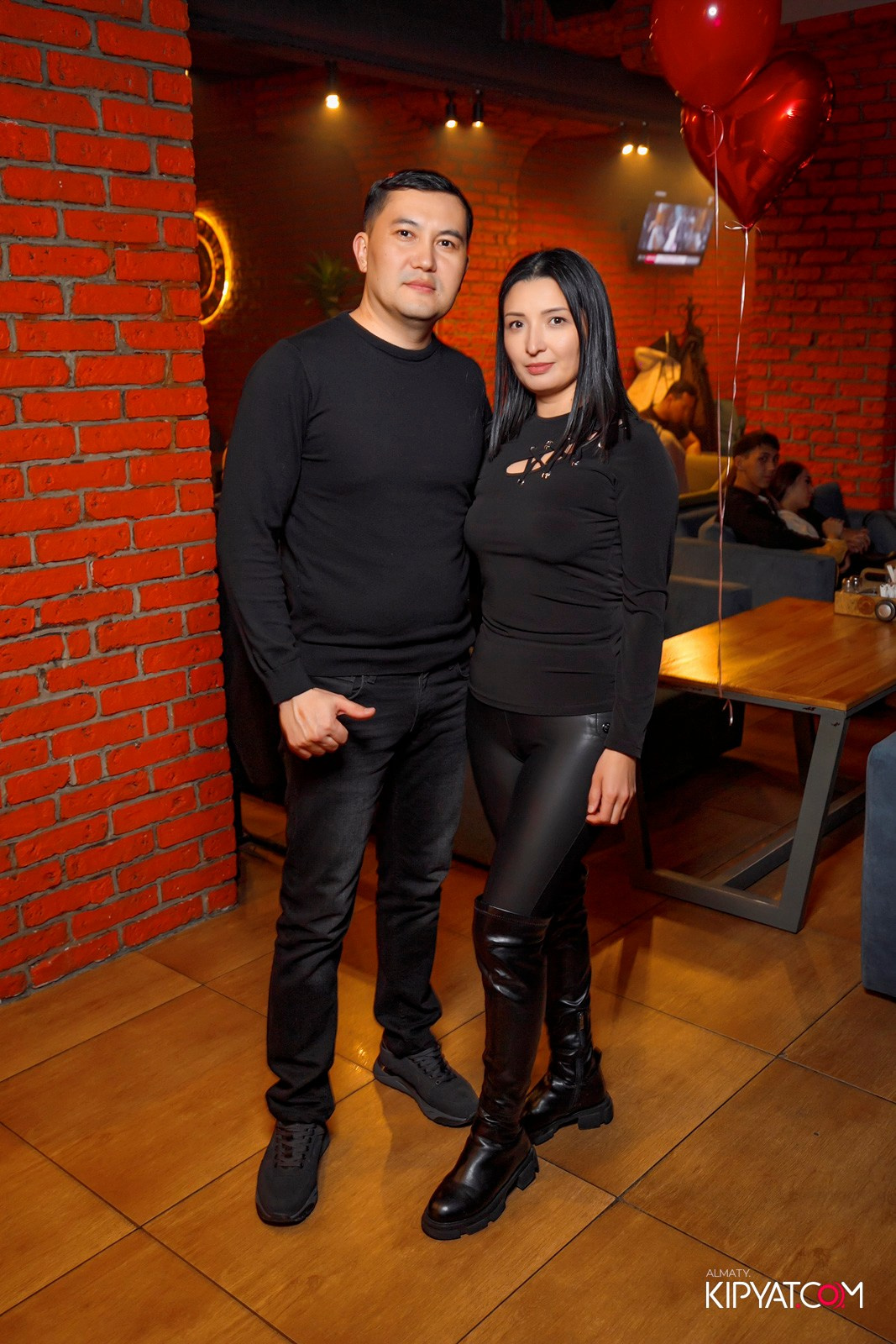 ШИШКА LOUNGE НА ЖИБЕК ЖОЛЫ. КИПЯТКОМ АЛМАТЫ! Фотосъемка мероприятий в Алматы