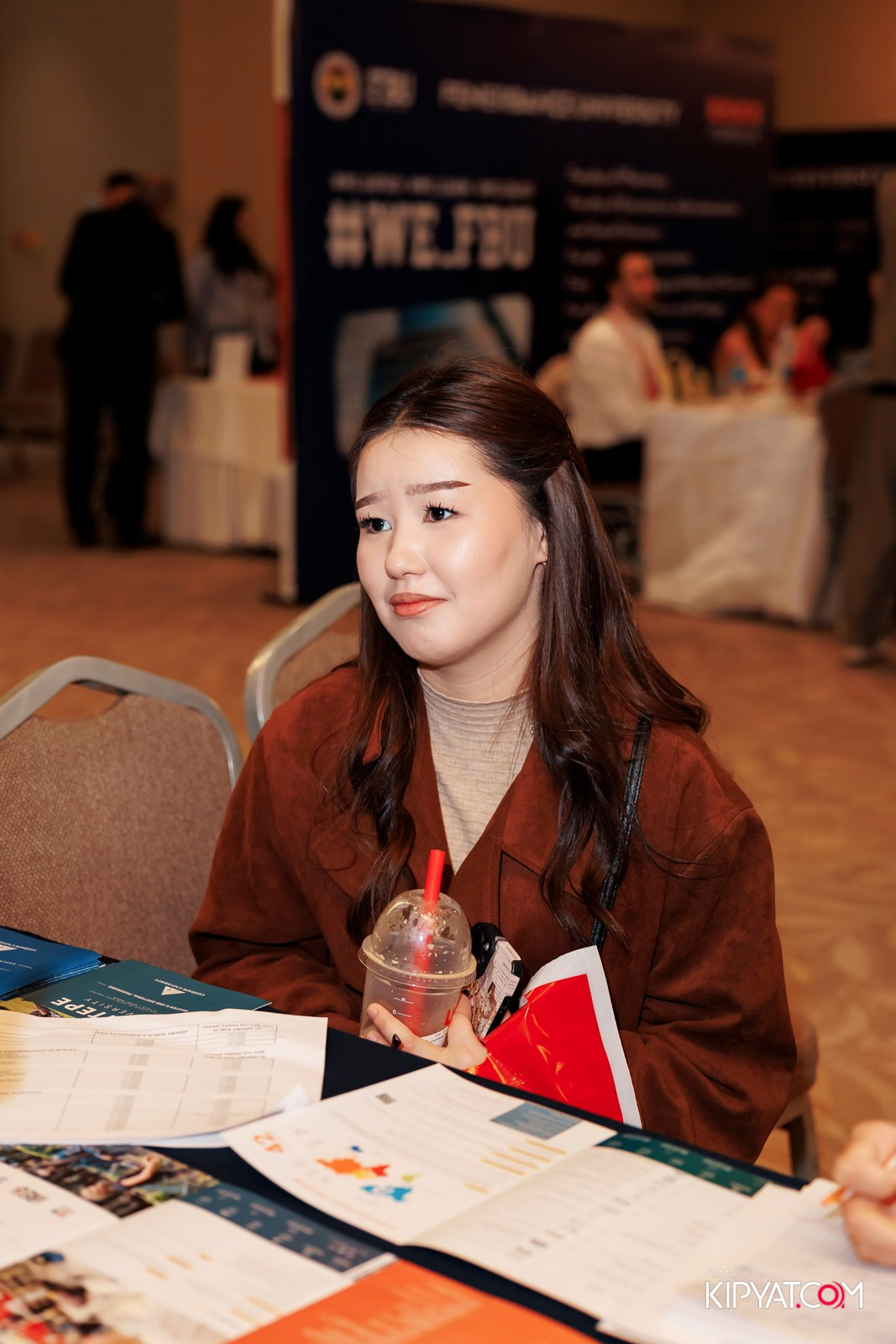 ВЫСТАВКА ТУРЕЦКИХ УНИВЕРСИТЕТОВ. КИПЯТКОМ АЛМАТЫ! Фотосъемка мероприятий в Алматы