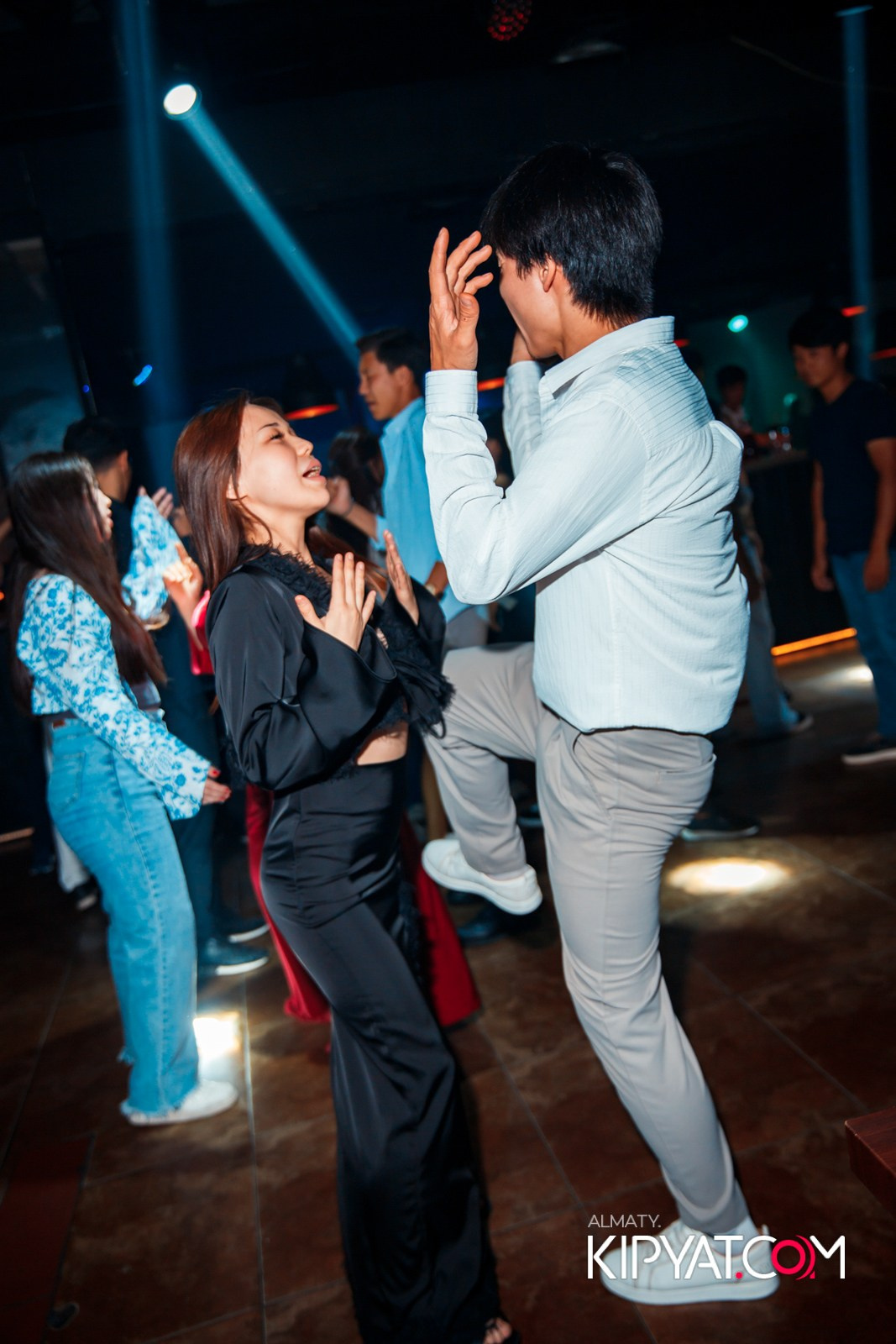 ARAGOSTA DISCO BAR. КИПЯТКОМ АЛМАТЫ!