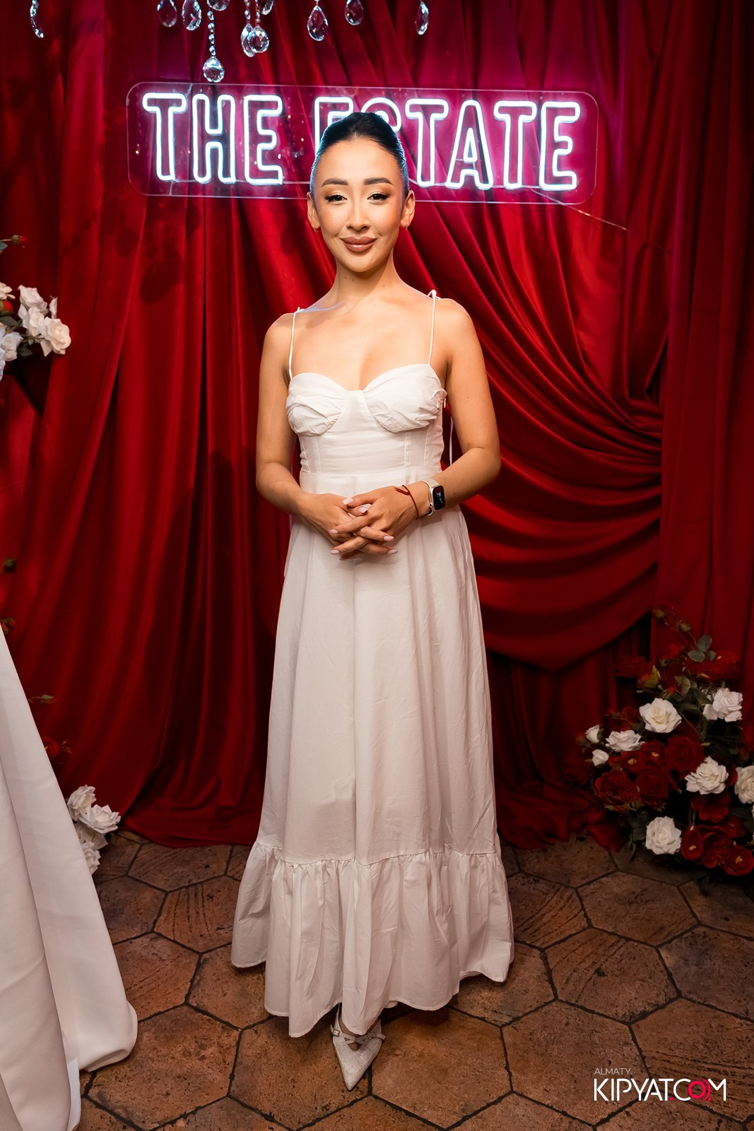 THE ESTATE КАРАОКЕ 1 ГОД. КИПЯТКОМ АЛМАТЫ!