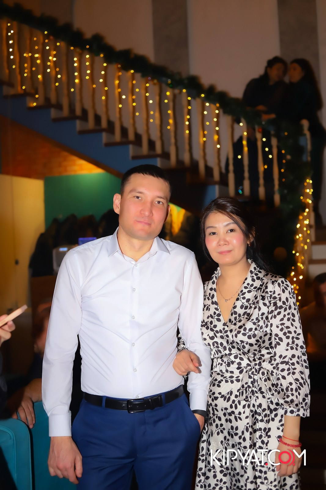 ГРУЗИНСКИЙ ДВОР НА КАБАНБАЙ БАТЫРА. КИПЯТКОМ АЛМАТЫ!