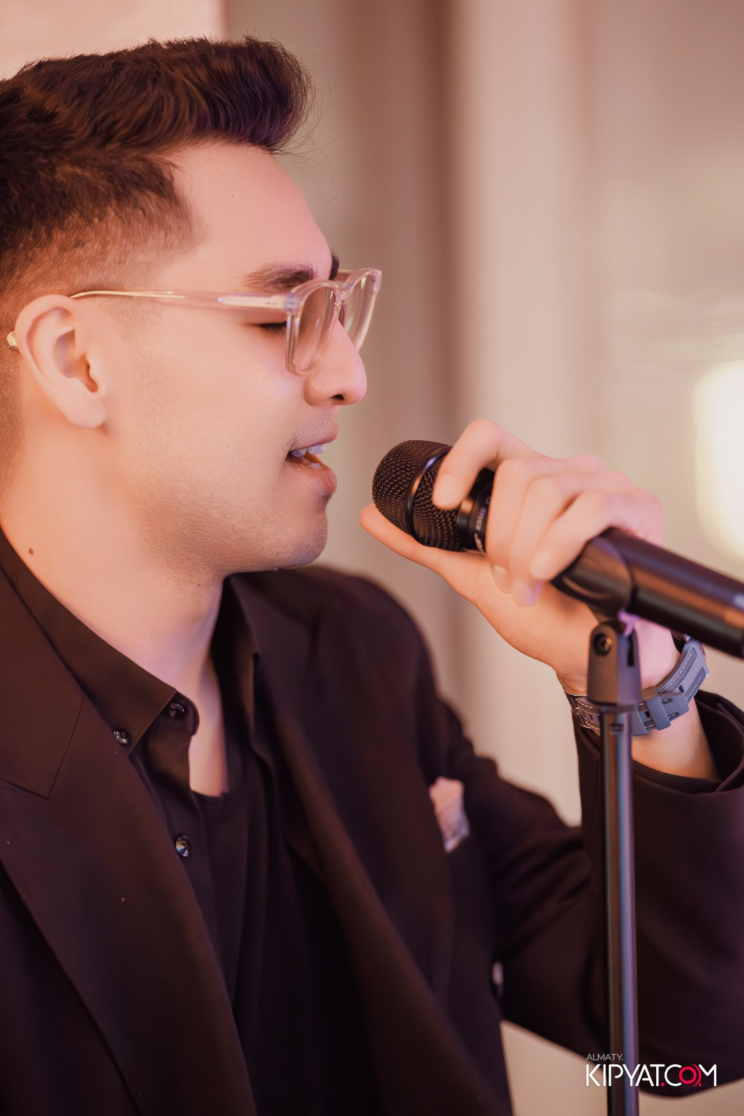 BAY RESTAURANT & BAR. КИПЯТКОМ АЛМАТЫ!