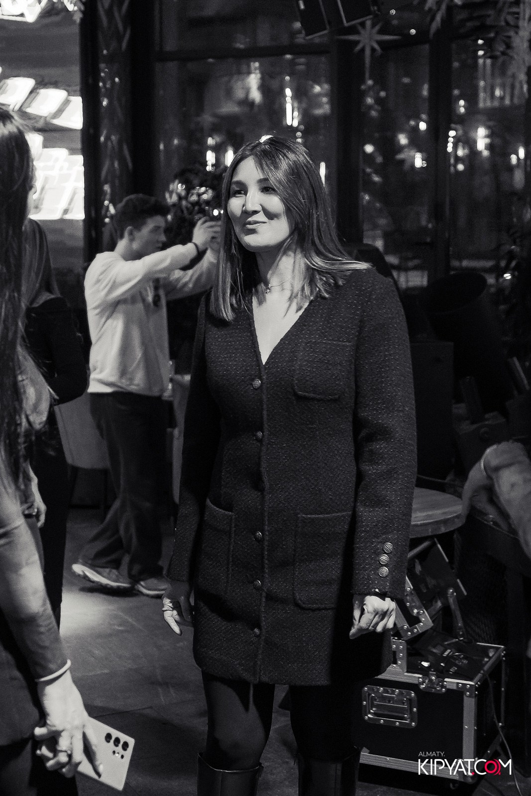 FRIENDS BAR & TERRACE. КИПЯТКОМ АЛМАТЫ!