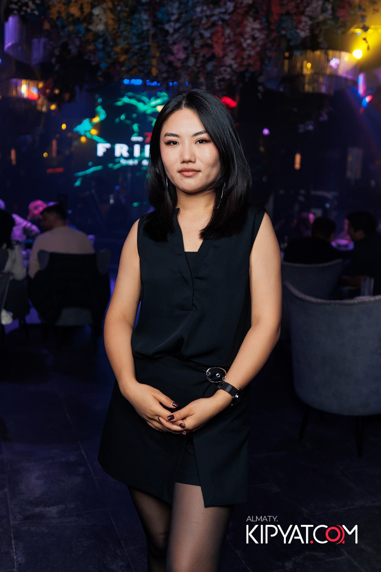 FRIENDS BAR & TERRACE. КИПЯТКОМ АЛМАТЫ! Фотосъемка мероприятий в Алматы