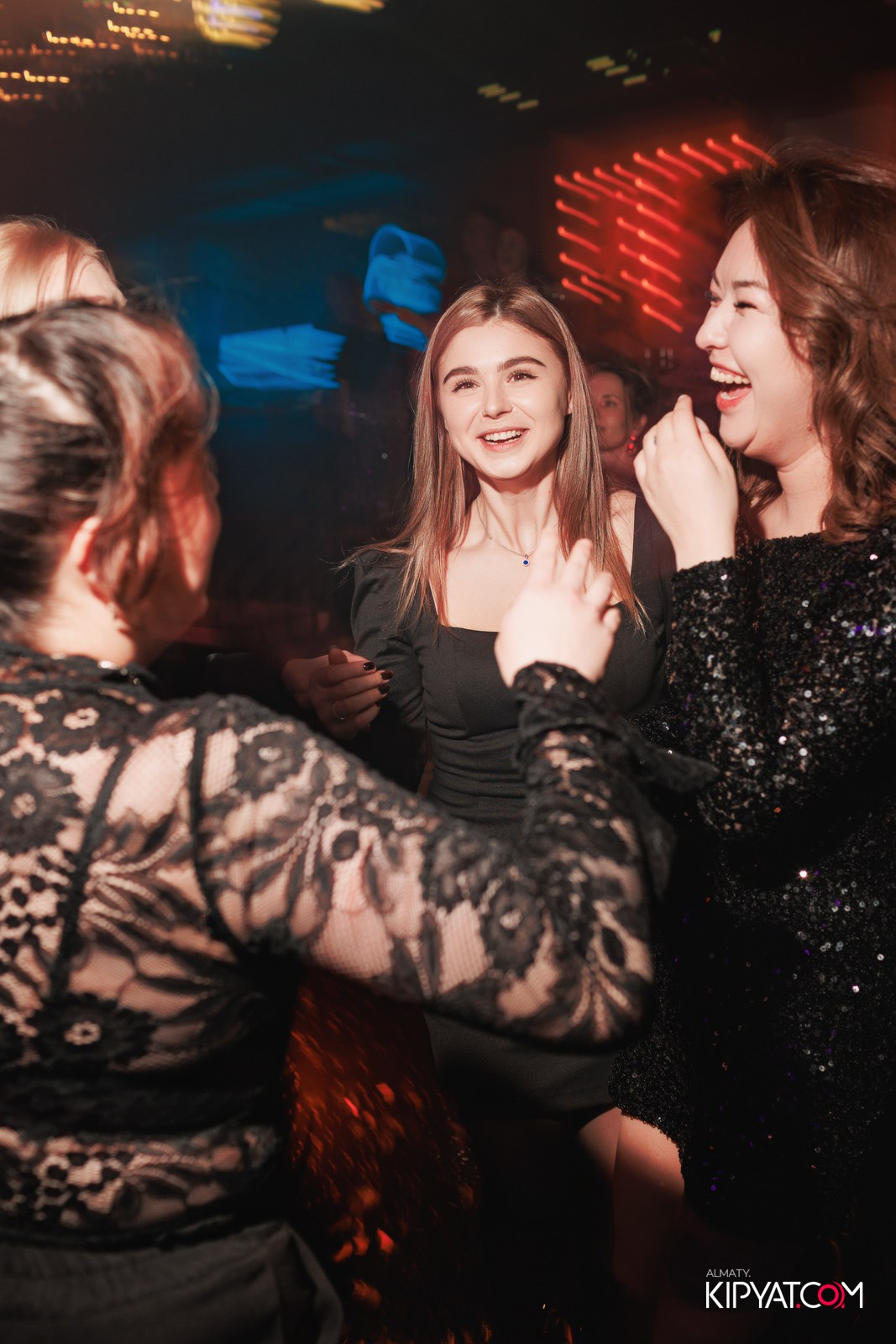 SANTA BARBARA. КИПЯТКОМ АЛМАТЫ!