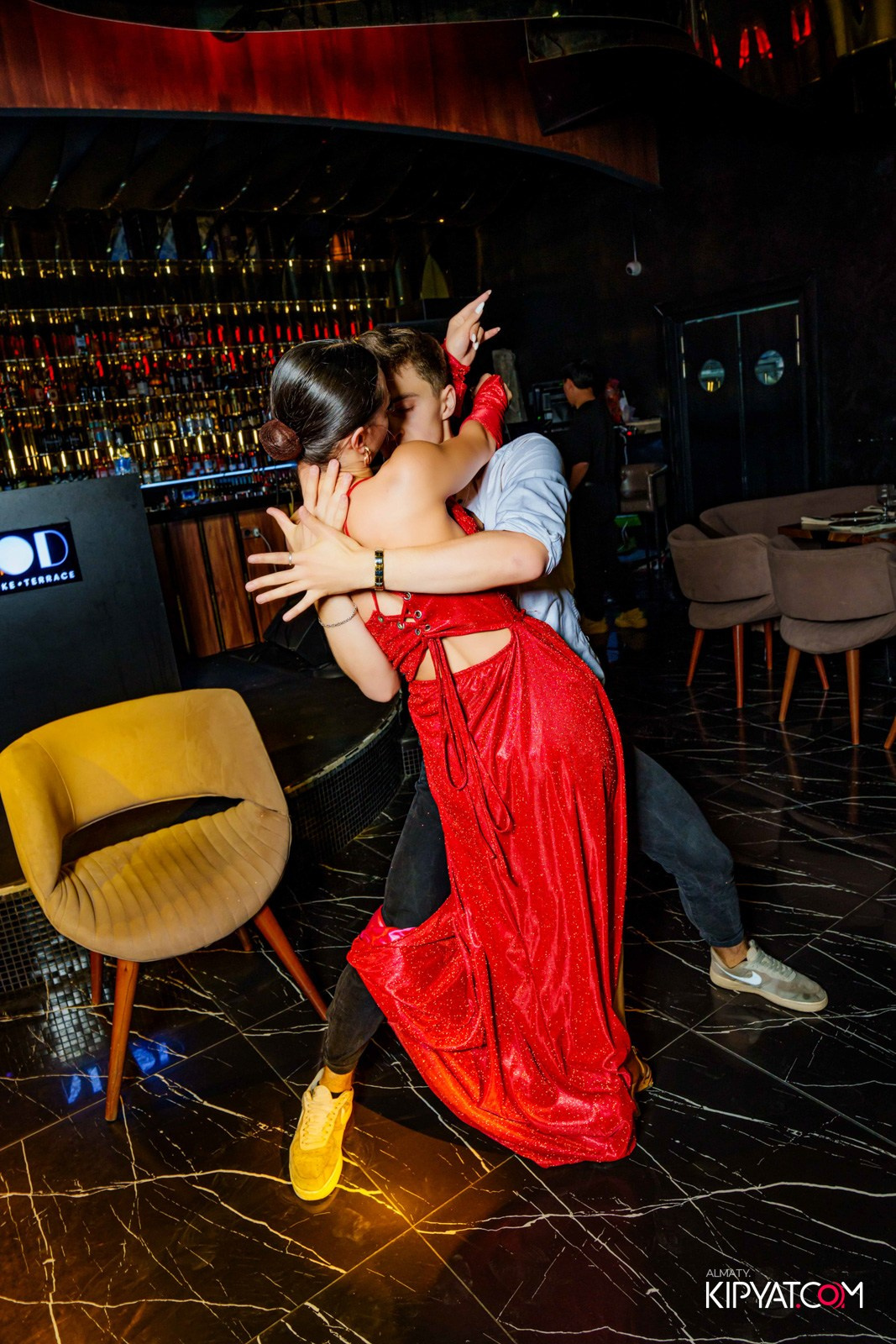 MOOD KARAOKE S TERRACE. КИПЯТКОМ АЛМАТЫ!