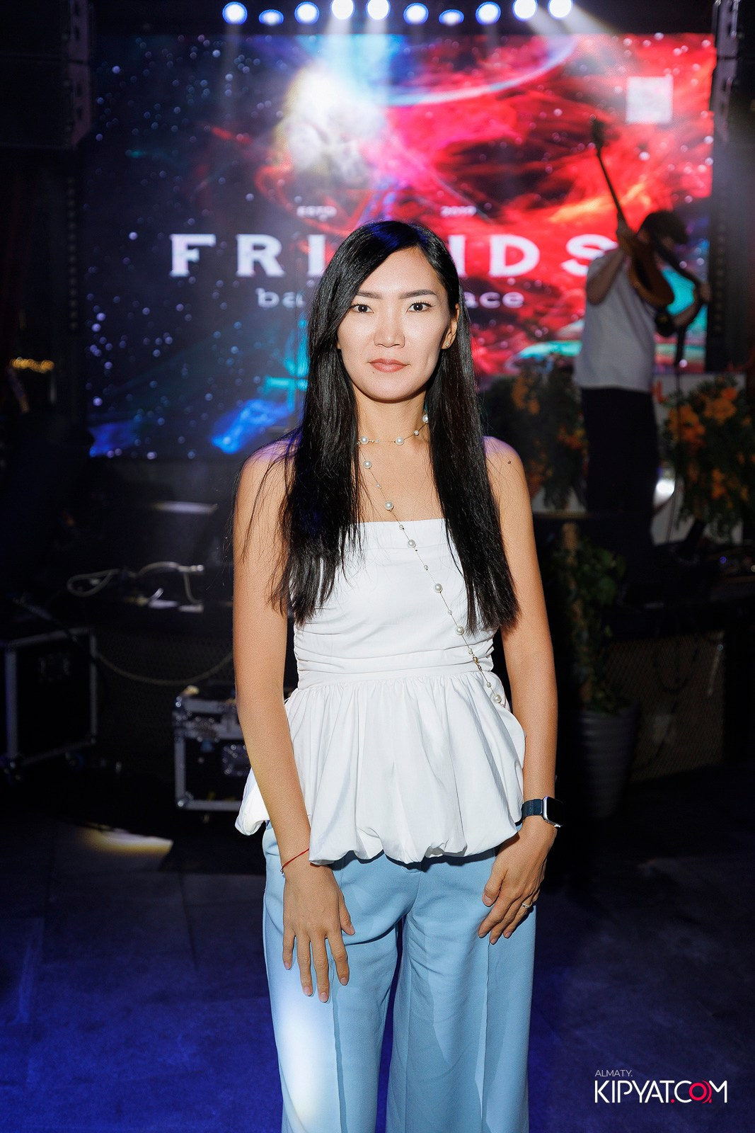 FRIENDS BAR & TERRACE. КИПЯТКОМ АЛМАТЫ! Фотосъемка мероприятий в Алматы