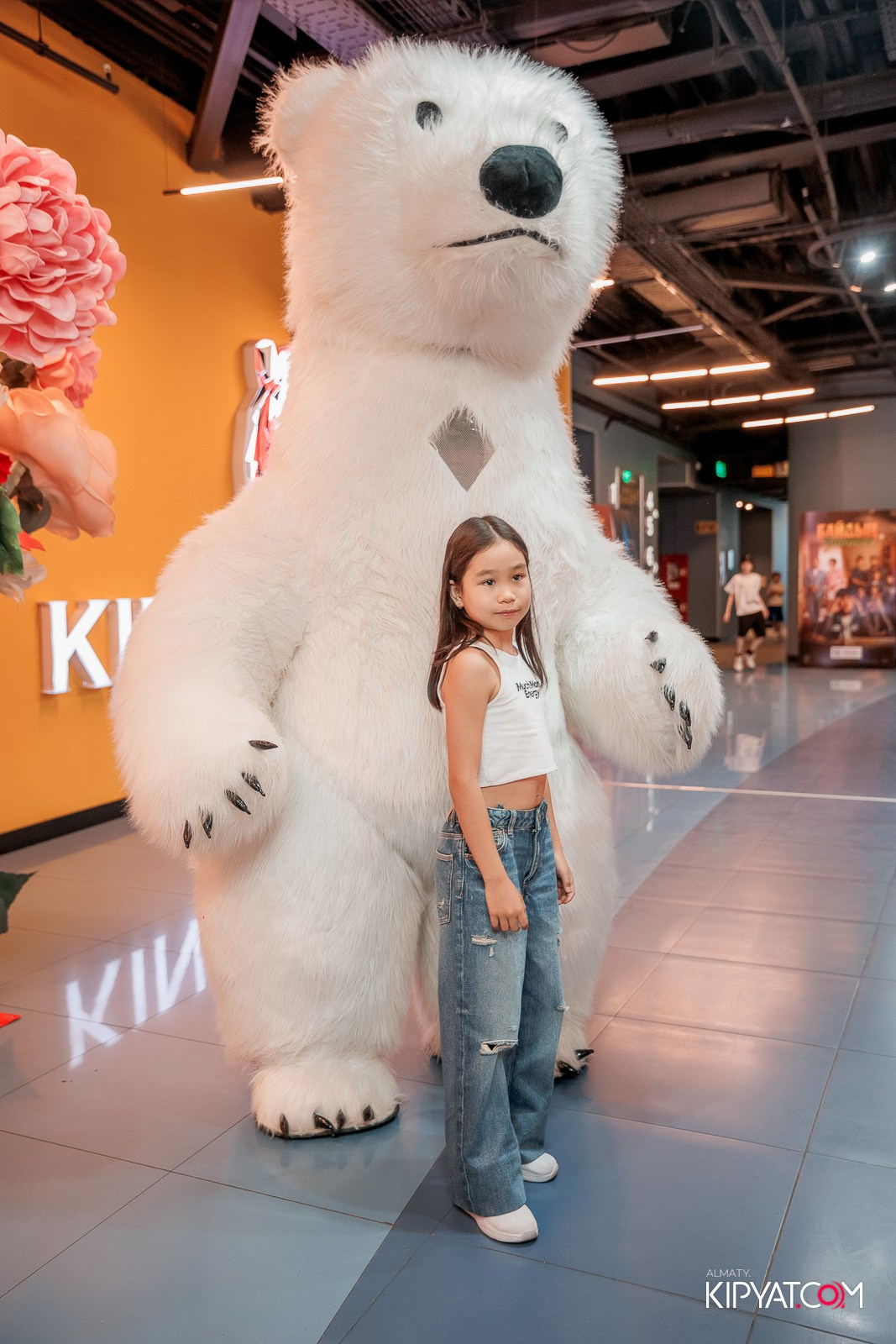 ПРЕЗЕНТАЦИЯ 10 ГРУППЫ КИНОПРОЕКТА STARBALALAR. КИПЯТКОМ АЛМАТЫ!