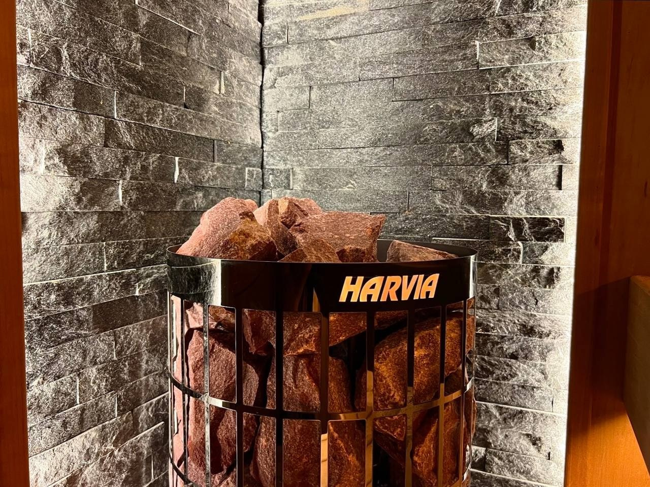 Сауна в ЖК Автограф. Несмотря на небольшие габариты, парная легко вмещает всю семью. Сауна в квартире уже не роскошь. SaunaTopMasters