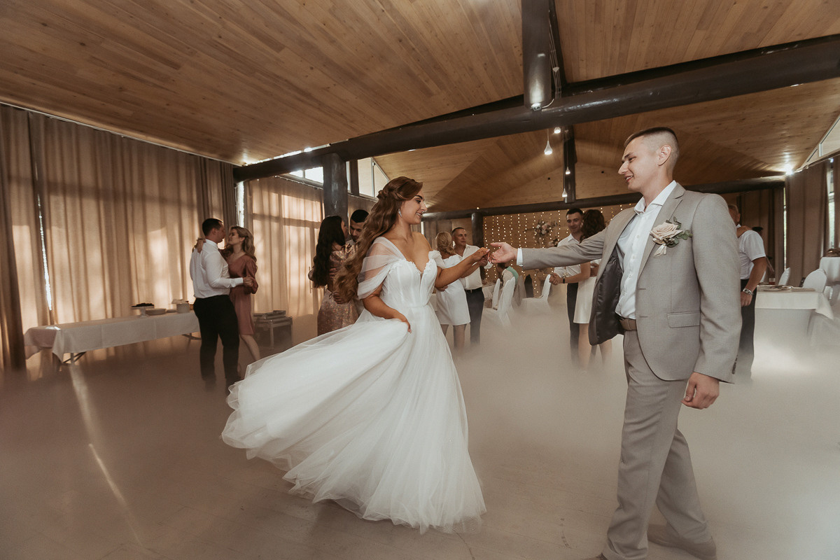 Иван и Анита. Семейный, свадебный, портретный фотограф в Иркутске Федотова Елена