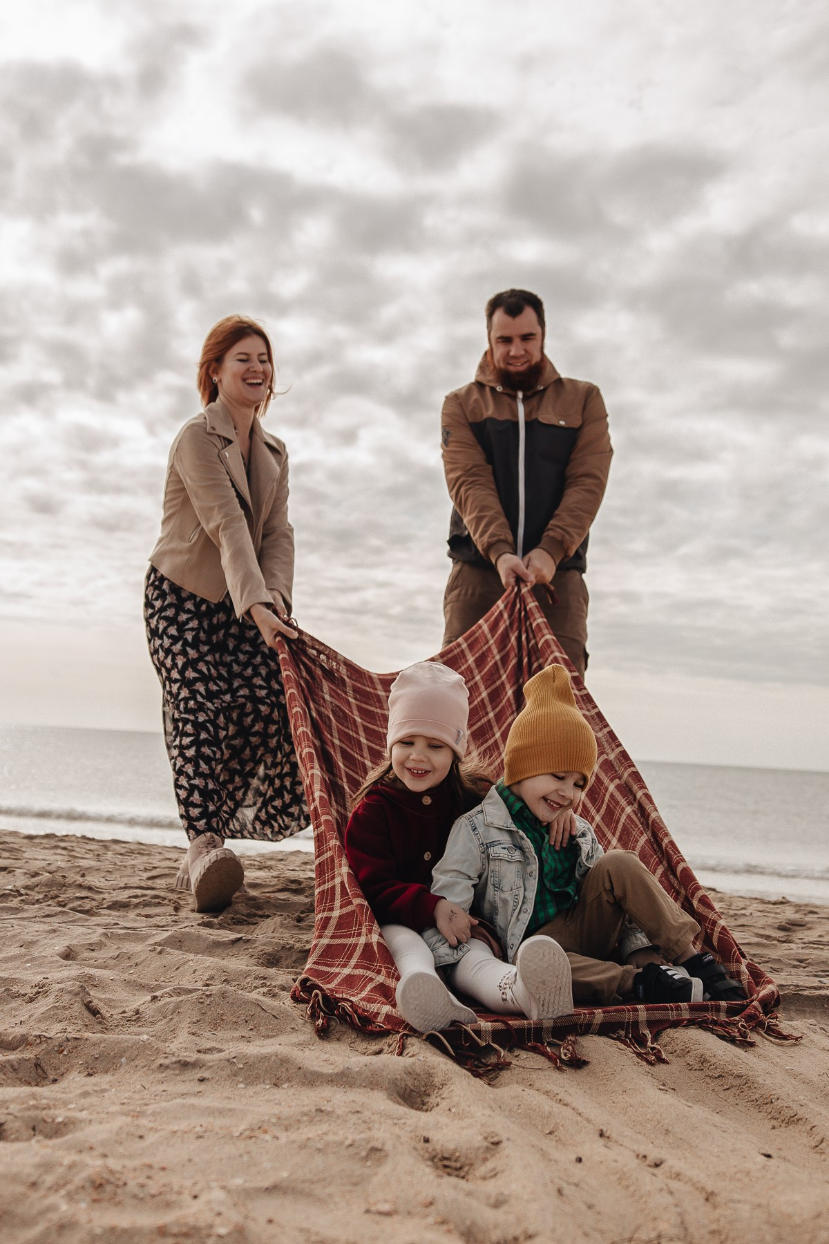 Кирилл, Юлия, Майя и Мирослав — в копилку воспоминаний. Семейный фотограф Новороссийск, Анапа, Геленджик — Юлия Давыдова