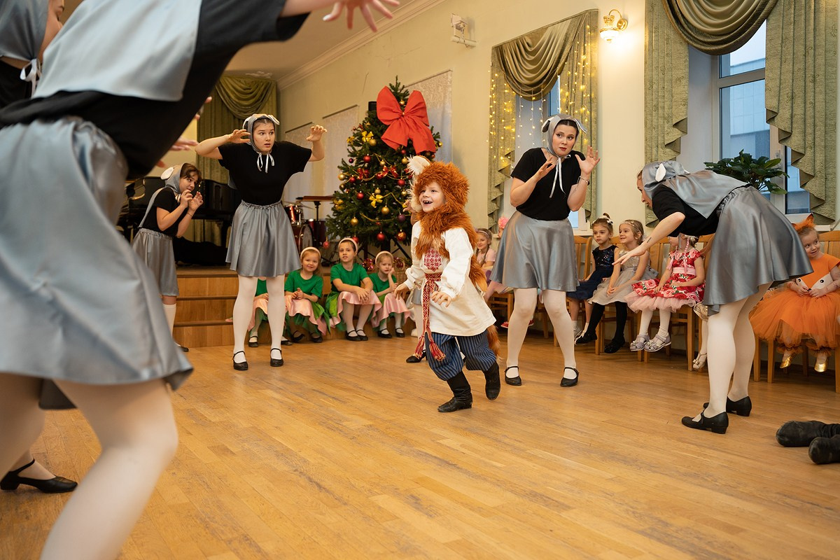 Новогодняя ёлка для ребят в ДШИ имени И. О. Дунаевского!. Фотограф Мария Ковкова