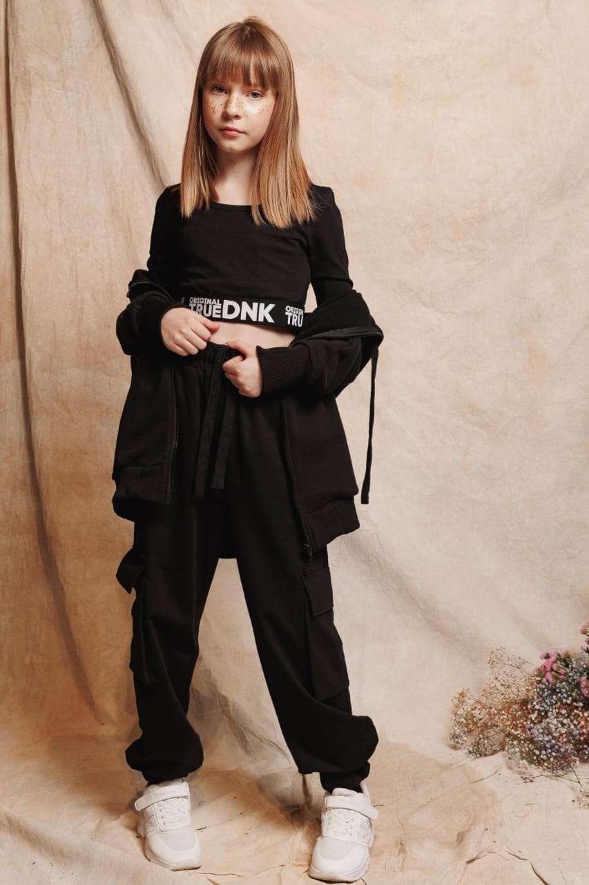 Пухова Валерия. Model base