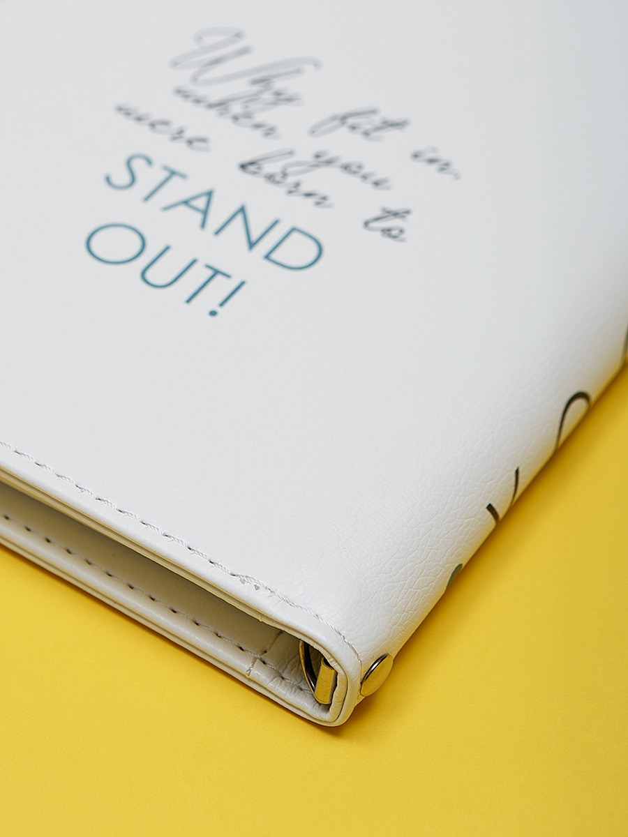 Сумка-клатч. Контент фотограф, съемка для маркетплейсов, фуд съемка и репортажи в Новосибирске Ралия Галеева