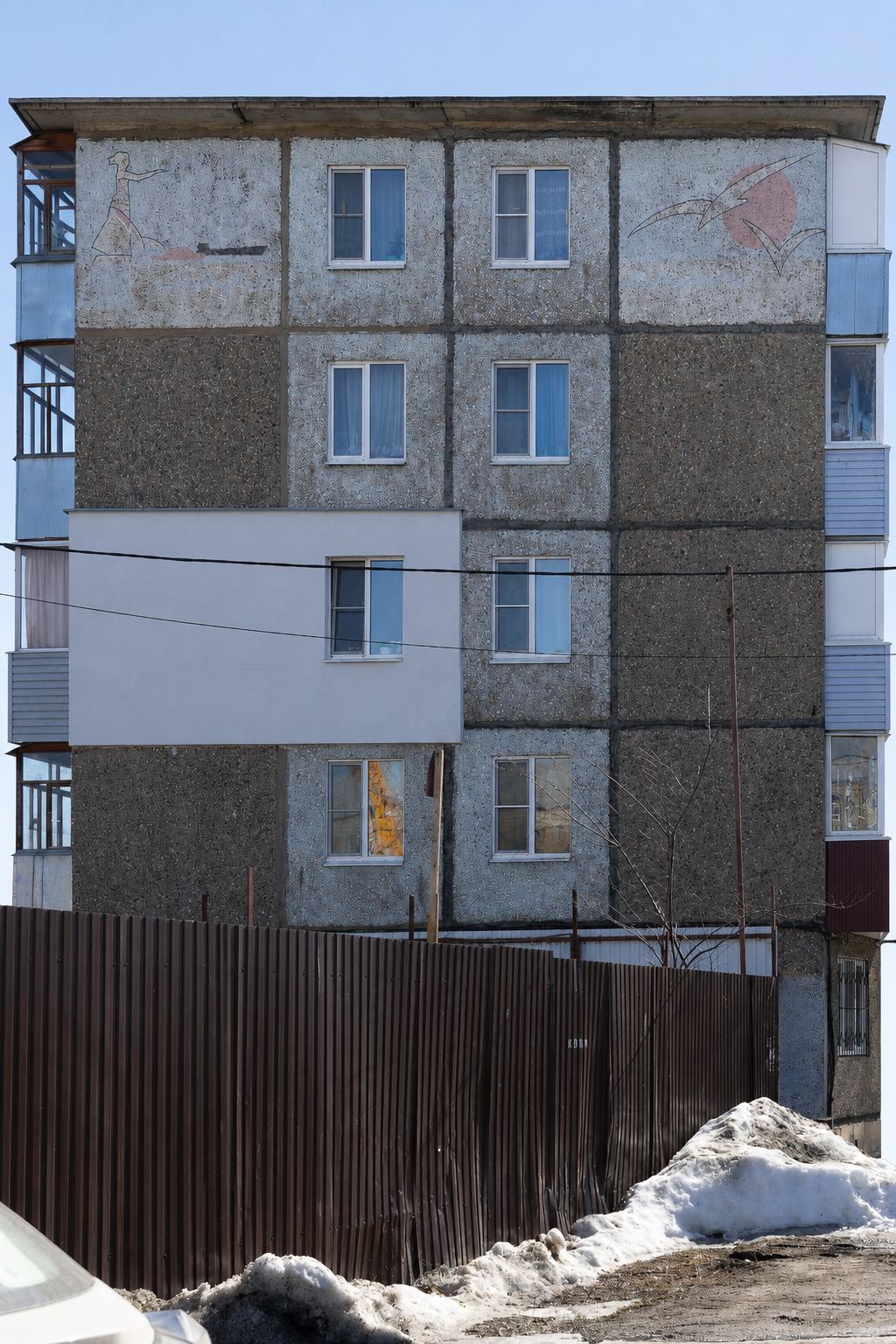 ПЛОЩАДЬ ЖУКОВА. 9 МАЯ. БАМ. ФОТОИСТОРИЯ. УСКОЛЬЗАЮЩАЯ КРАСОТА В ДЕТАЛЯХ
