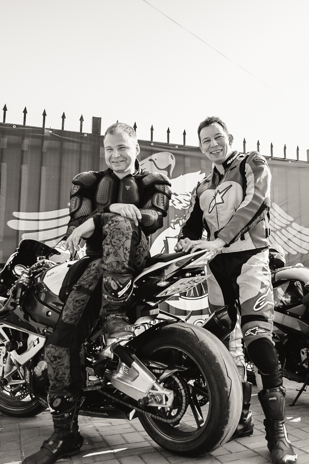 «Harley-Davidson». Свадебное фото и видео в Ростове-на-Дону, Краснодаре, Москве и Крыму