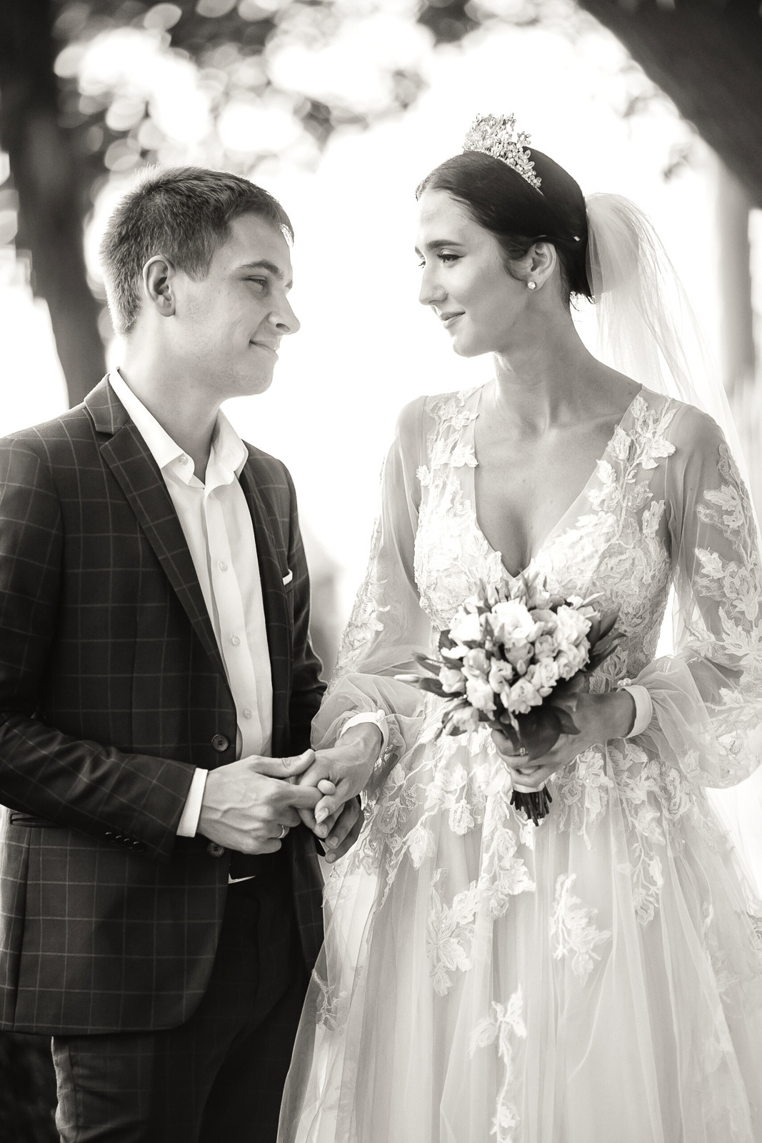 «Свадебная прогулка» Сочи. Свадебное фото и видео в Ростове-на-Дону, Краснодаре, Москве и Крыму