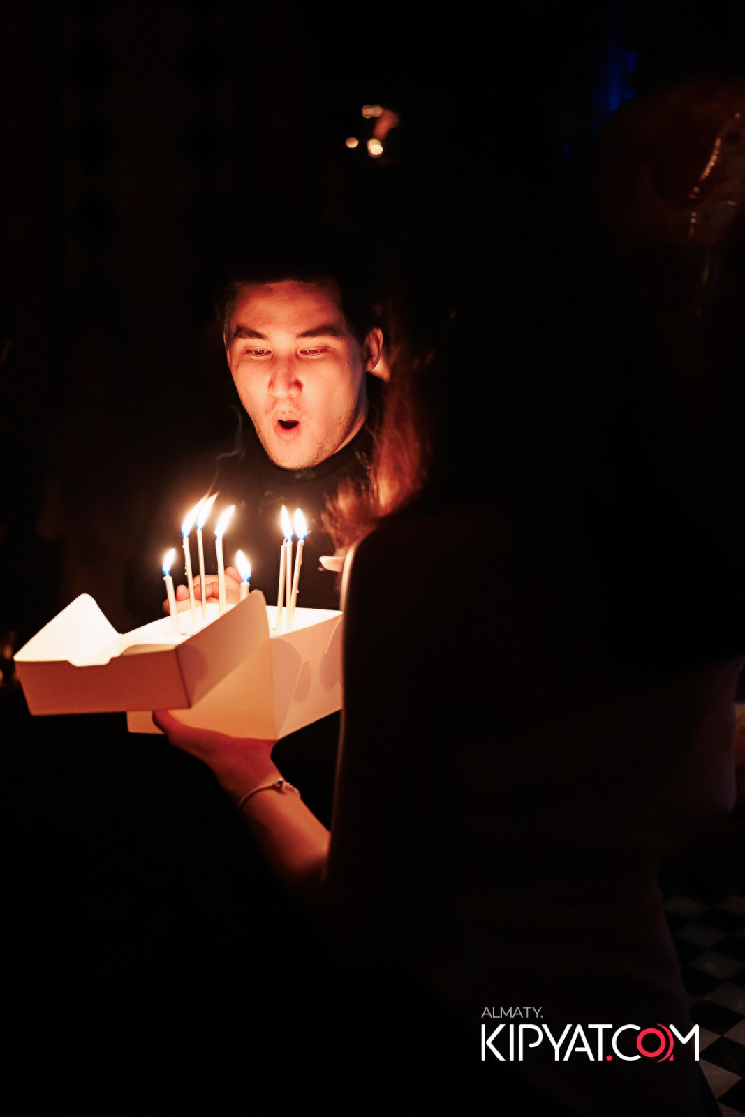 ЗАЯ, НА БИС. КИПЯТКОМ АЛМАТЫ!