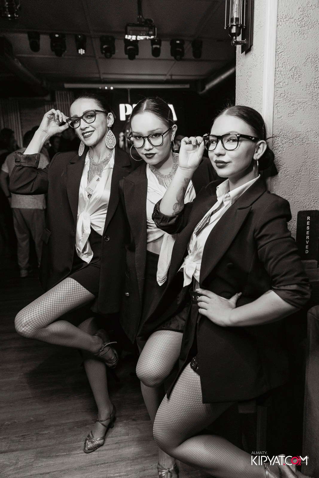 ПИНТА НА АУЭЗОВА. КИПЯТКОМ АЛМАТЫ!