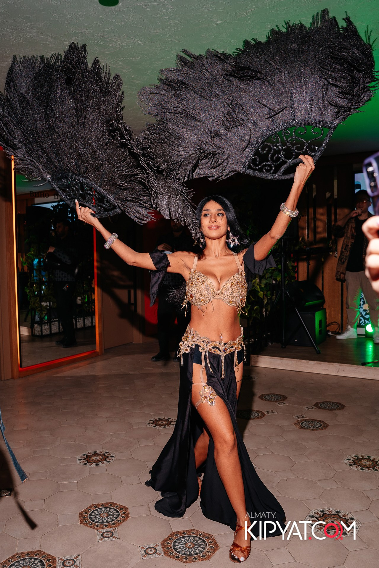 Modi Restoranchik. КИПЯТКОМ АЛМАТЫ!