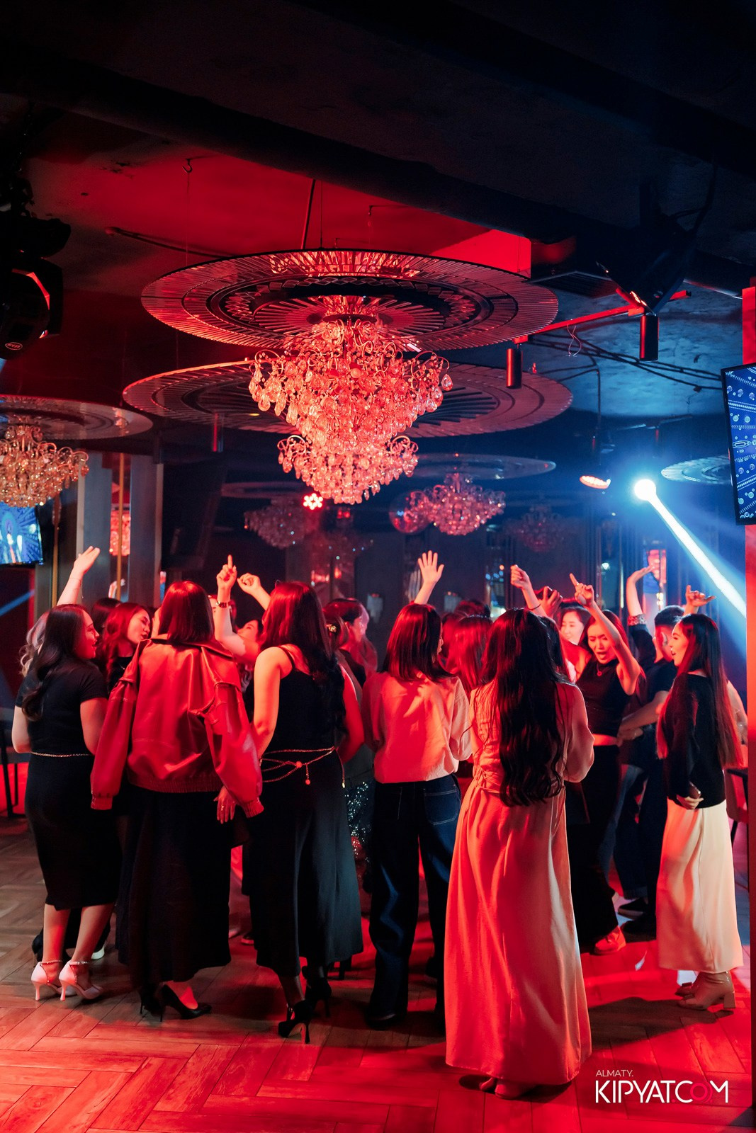 ЗАЯ, НА БИС. КИПЯТКОМ АЛМАТЫ! Фотосъемка мероприятий в Алматы