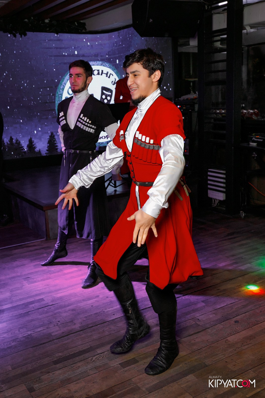 ВАХТАНГУРИ. КИПЯТКОМ АЛМАТЫ!