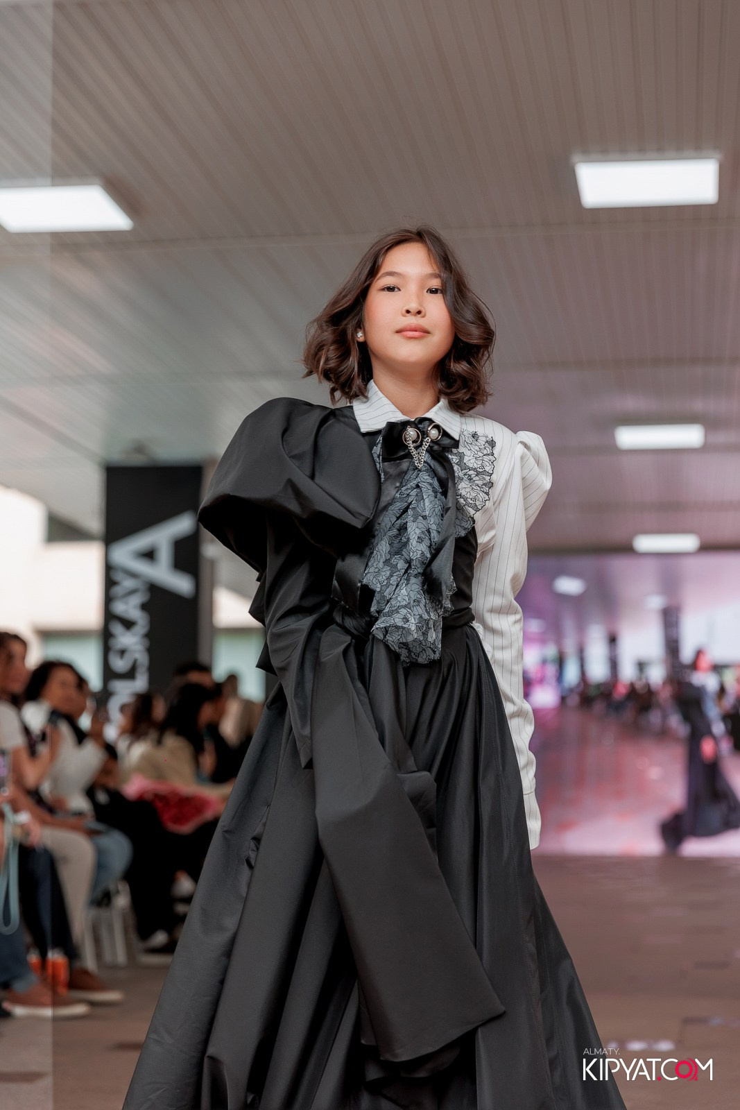 JUNIOR FASHION SHOW. КИПЯТКОМ АЛМАТЫ!